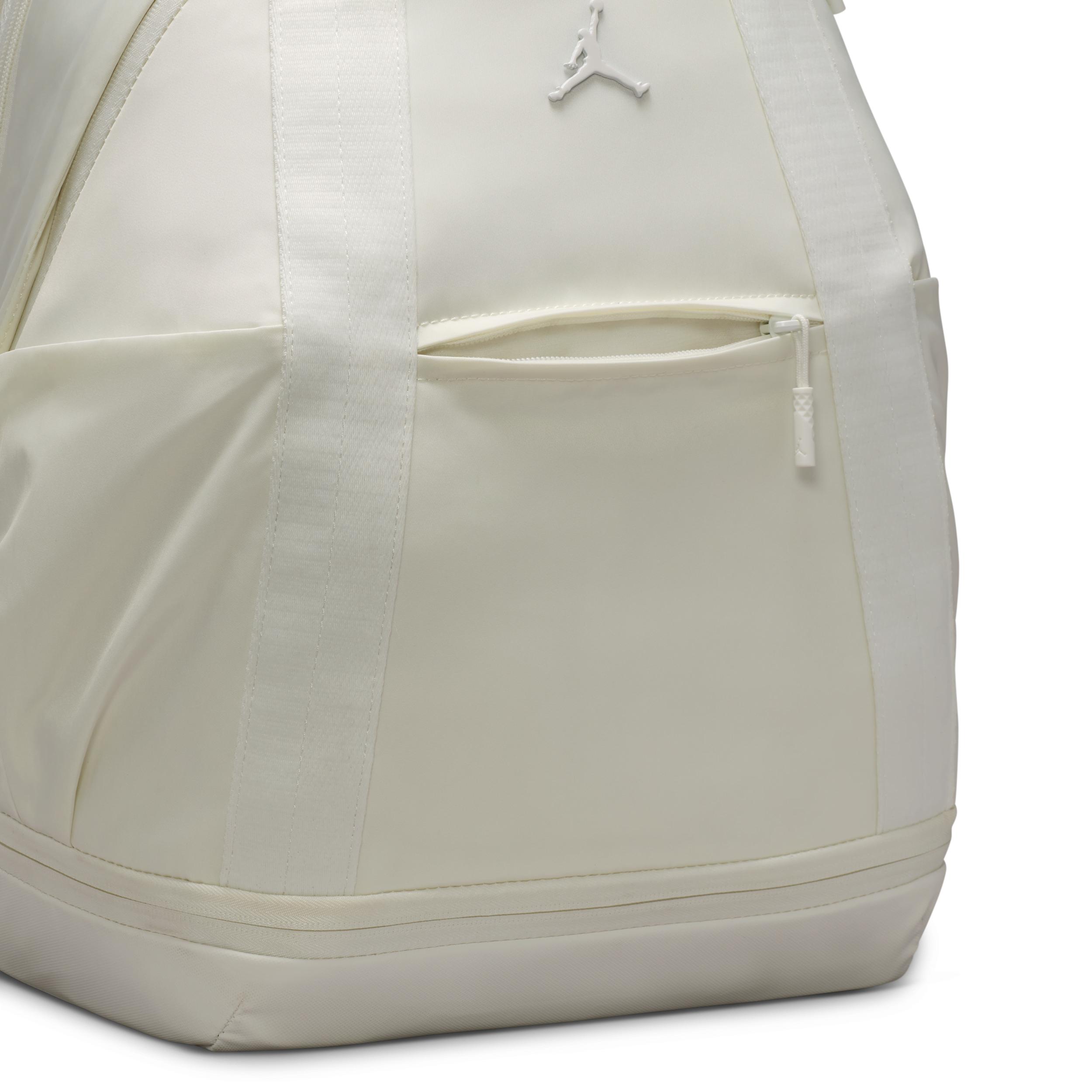 Womens Jordan Alpha Backpack (28L) | WA0868-782 Product Image