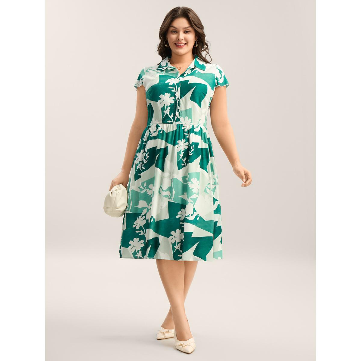 Plus Size Serene Floral Print Pockets Midi Dress Emerald Women Shirt collar Short sleeve Curvy BloomChic 14-16/1X Product Image