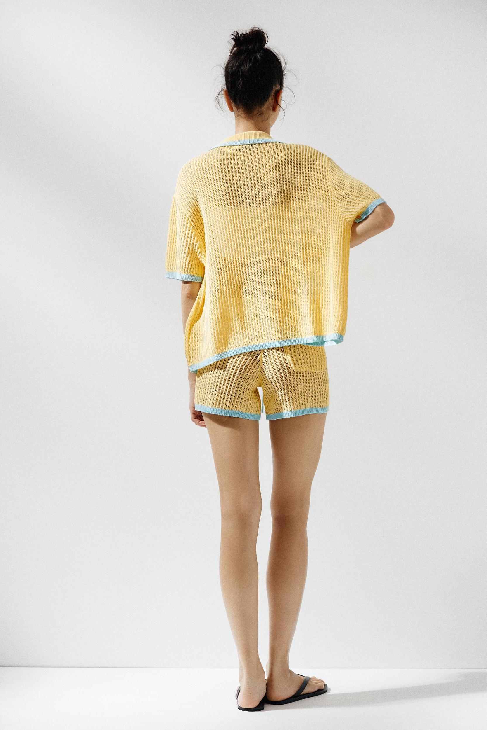 KNIT SHORTS Product Image
