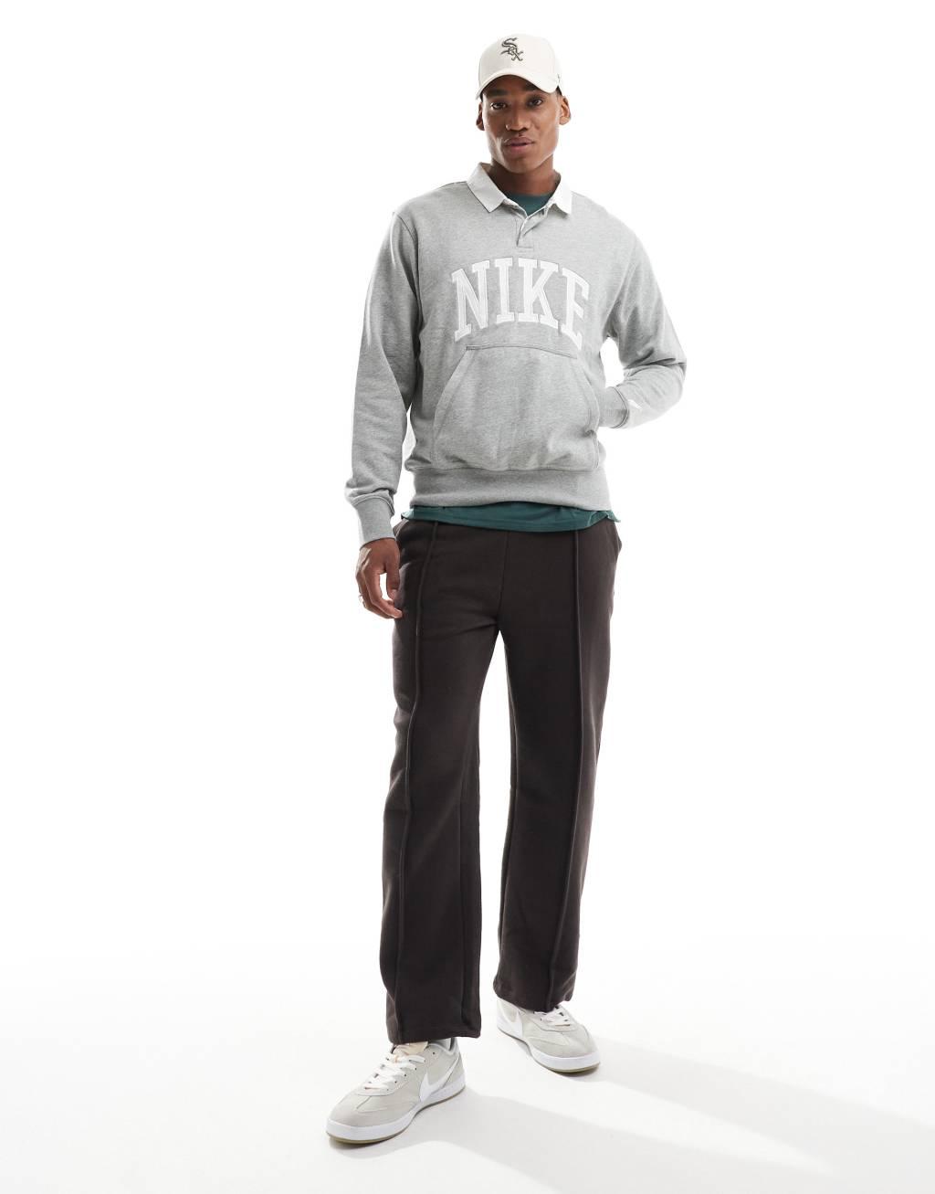 Nike Club longsleeve polo in gray Product Image