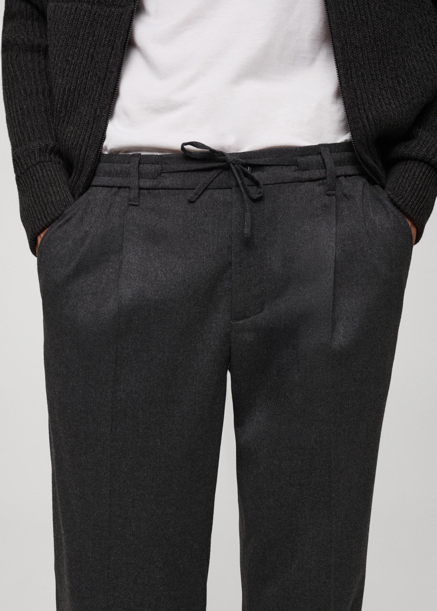 Regular fit cord pleated pants - Men | MANGO USA Product Image