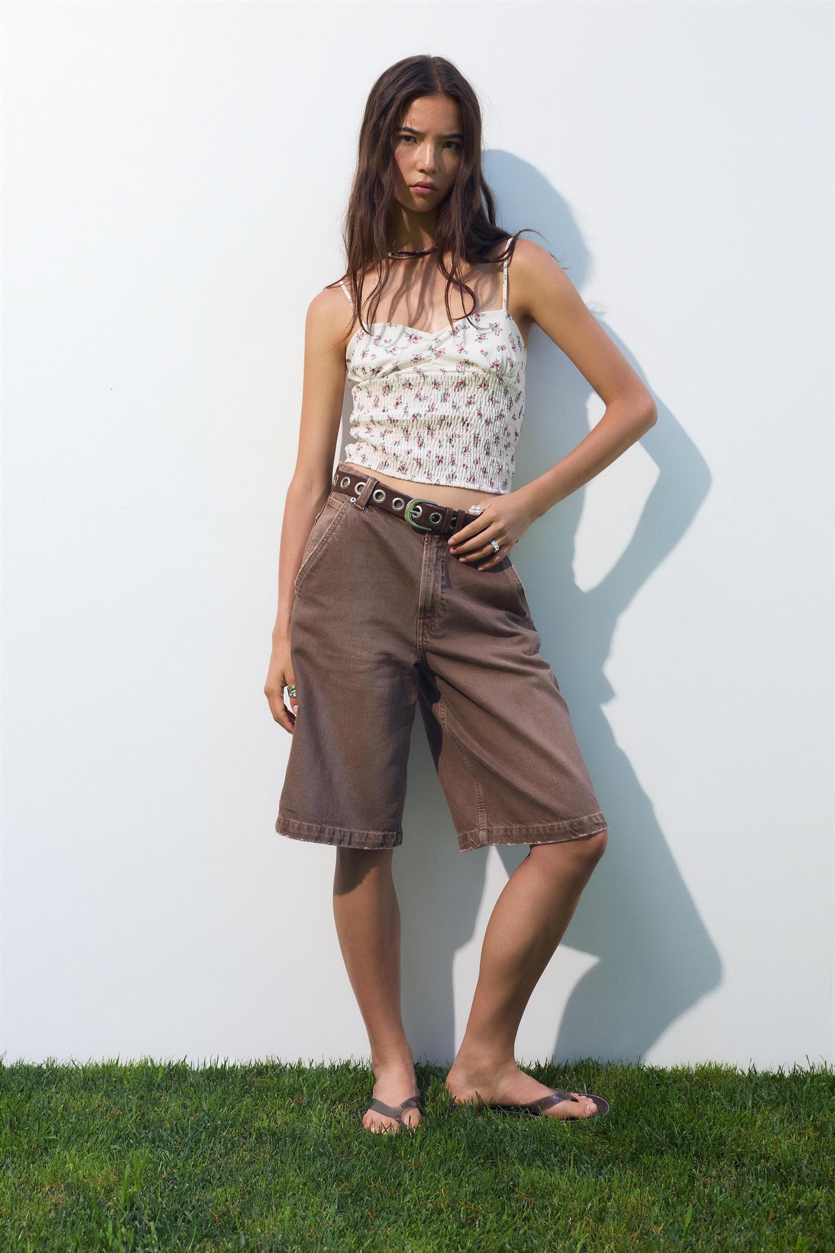 Floral strappy top Product Image