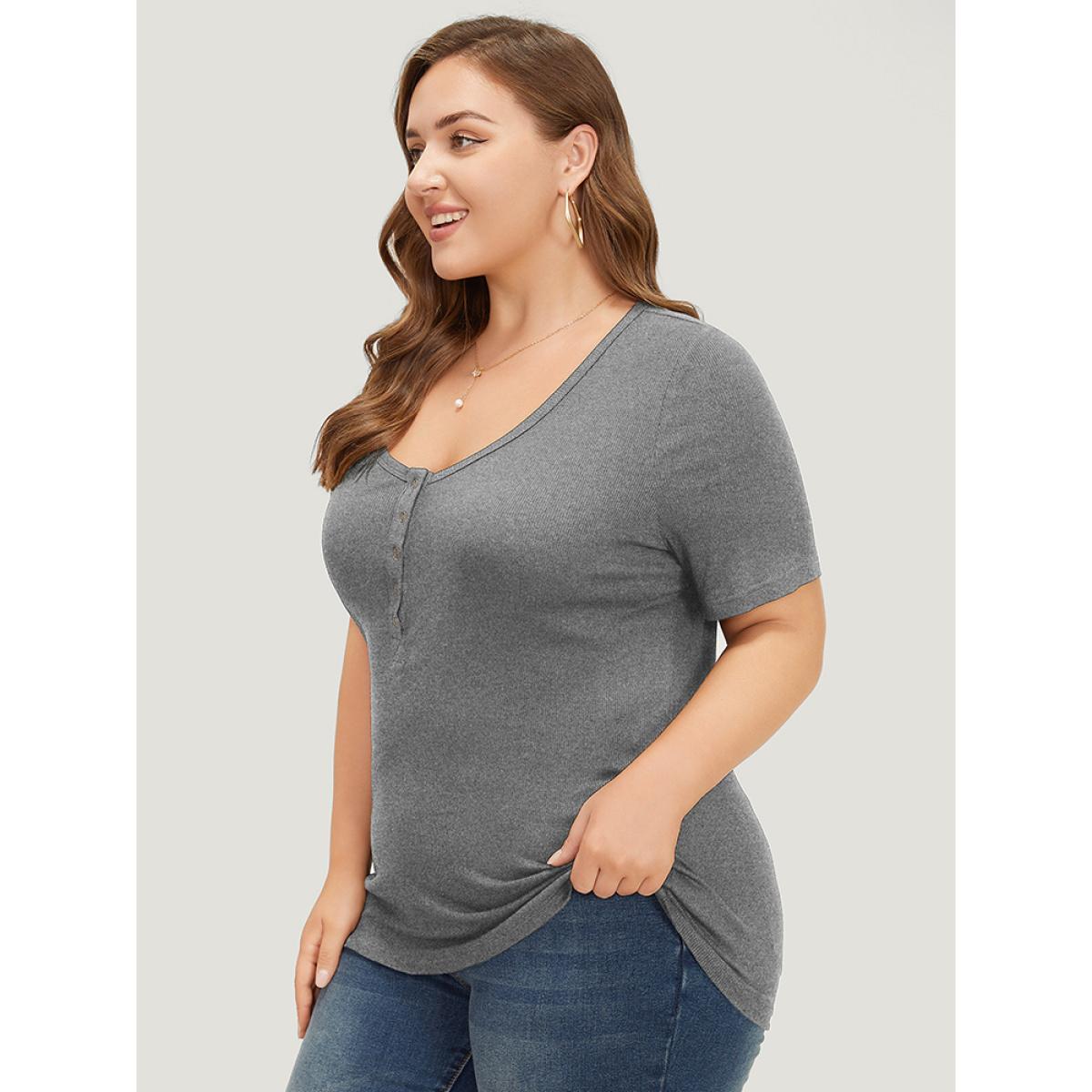 Plus Size Plain Scoop Neck Button Through Rib Knit T-shirt Gray Women Casual Button Plain Scoop Neck Skinny Dailywear T-shirts BloomChic 14-16/1X Product Image