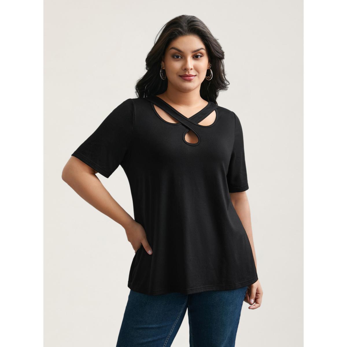Plus Size Crossover Keyhole Plain Stretchy T-Shirt Black Women Leisure Cut-Out Asymmetrical Neck Casual T-shirts BloomChic 26/4X Product Image