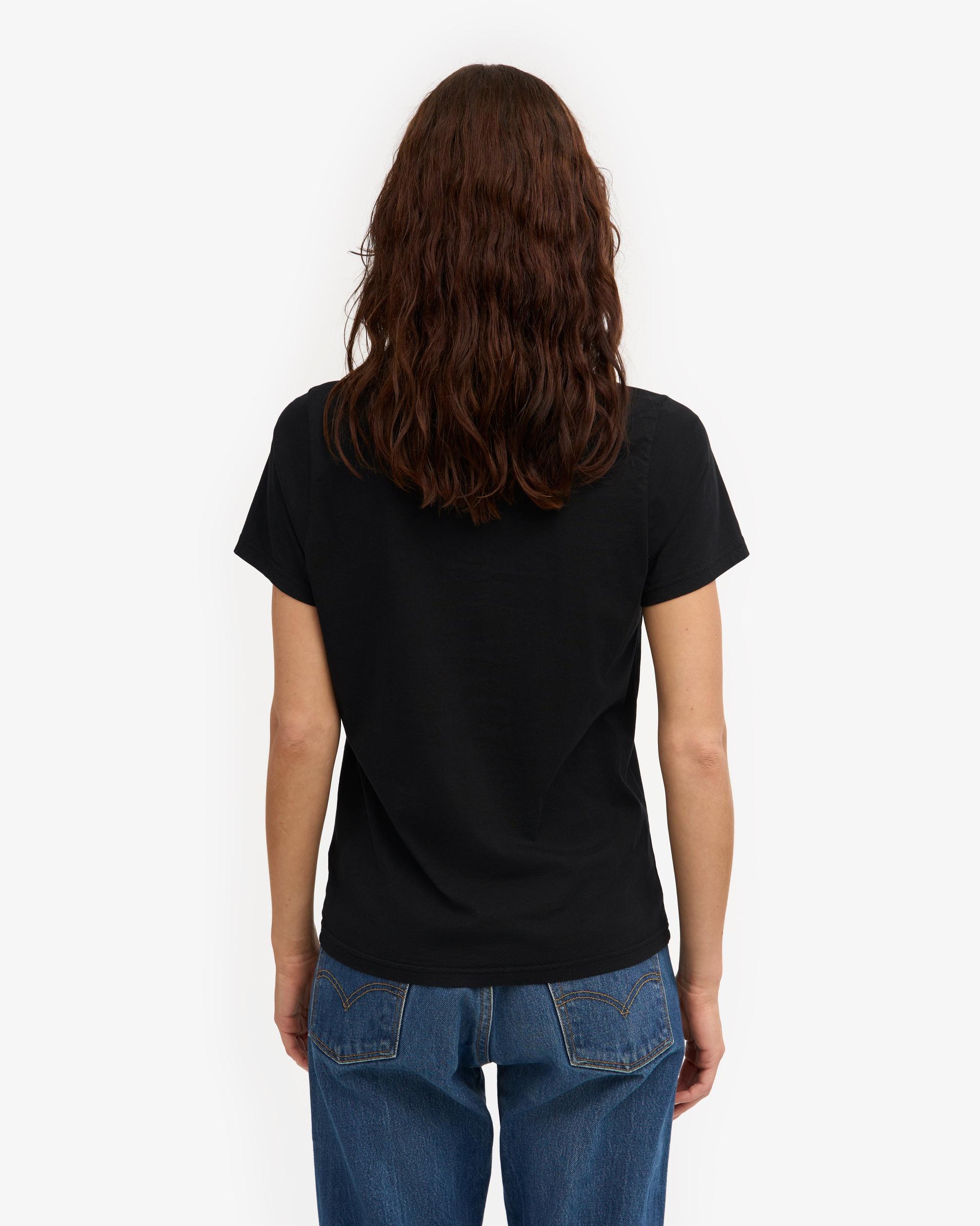 Women Light Organic Tee - Deep Black Product Image