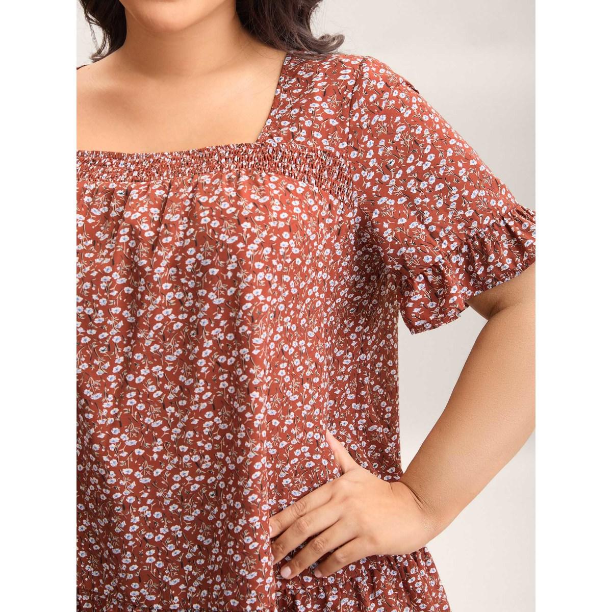Plus Size Rust Ditsy Floral Print Ruffled Hem Blouse Women Half Sleeve Square Neck Everyday-Elegant Blouses BloomChic 22-24/3X Product Image
