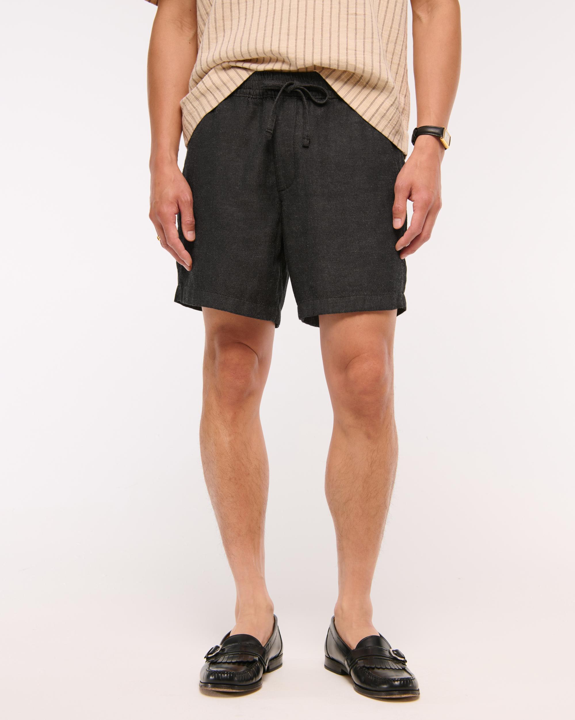 Textured Pull-On Short Product Image