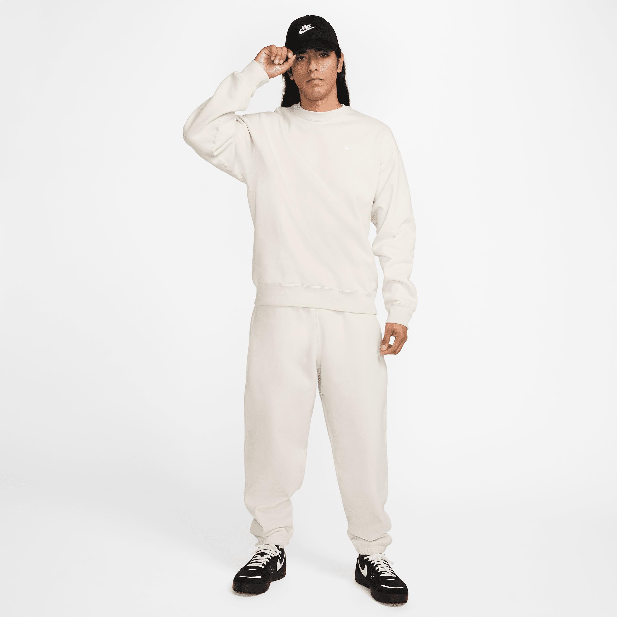 Nike Men's Solo Swoosh Fleece Pants Product Image