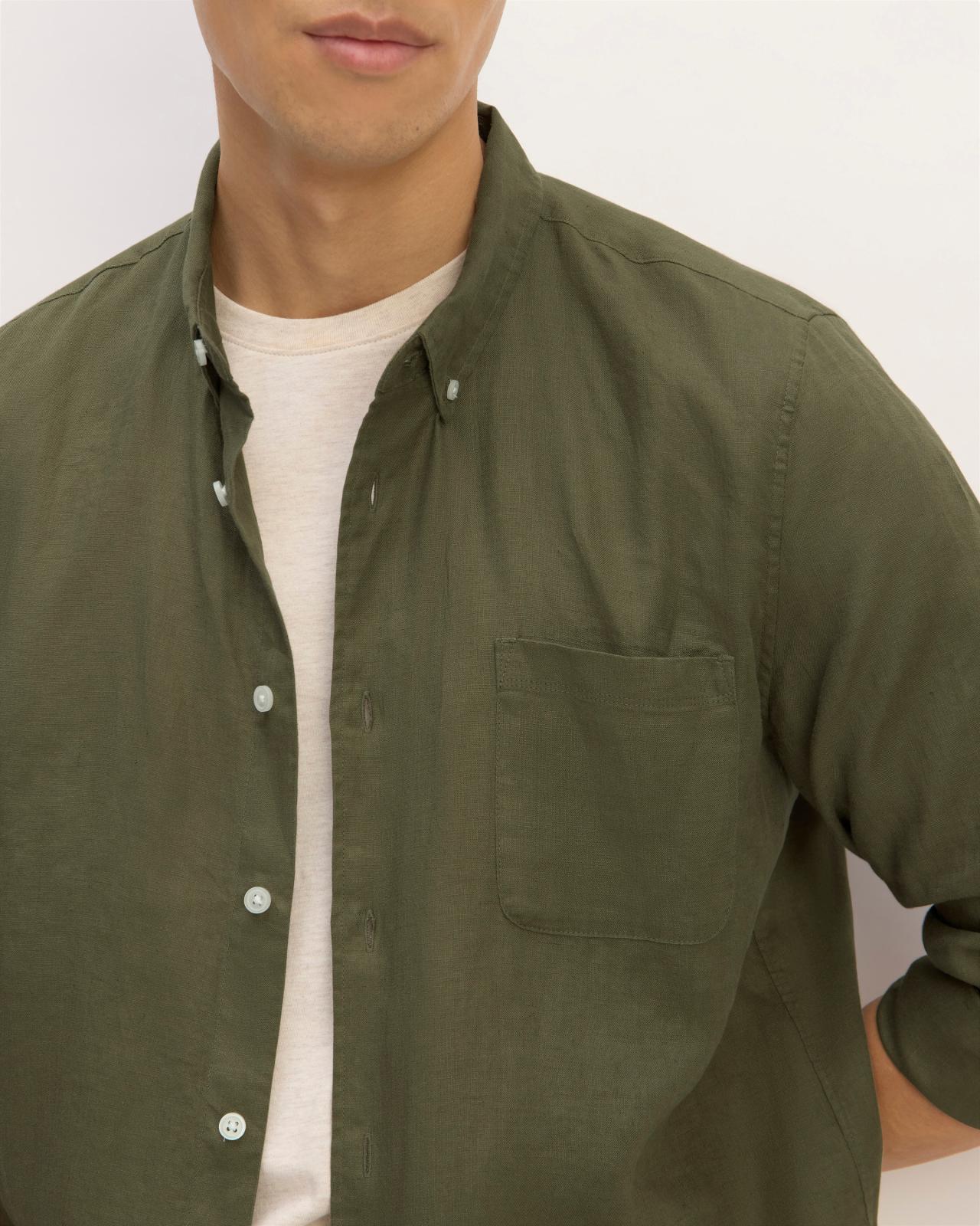 Mens Classic Shirt in Linen by Everlane Product Image