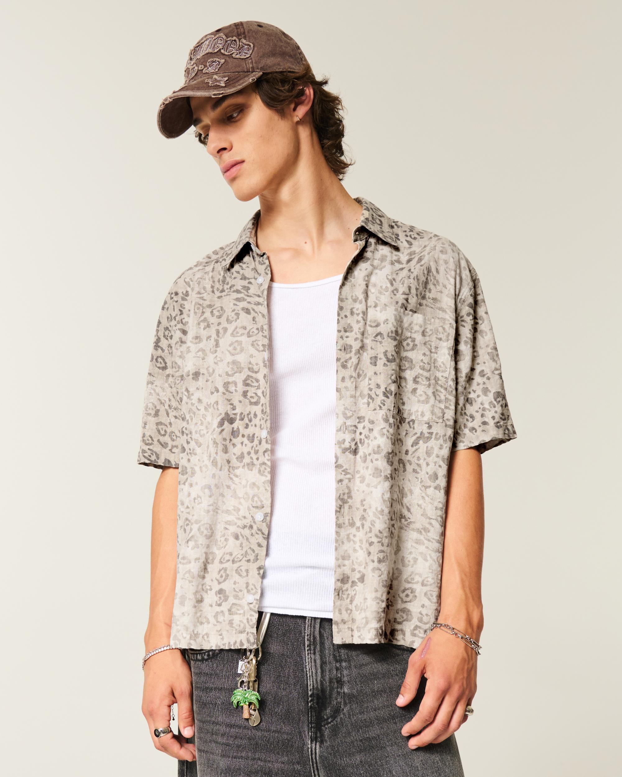 Boxy Short-Sleeve Pocket Shirt Product Image