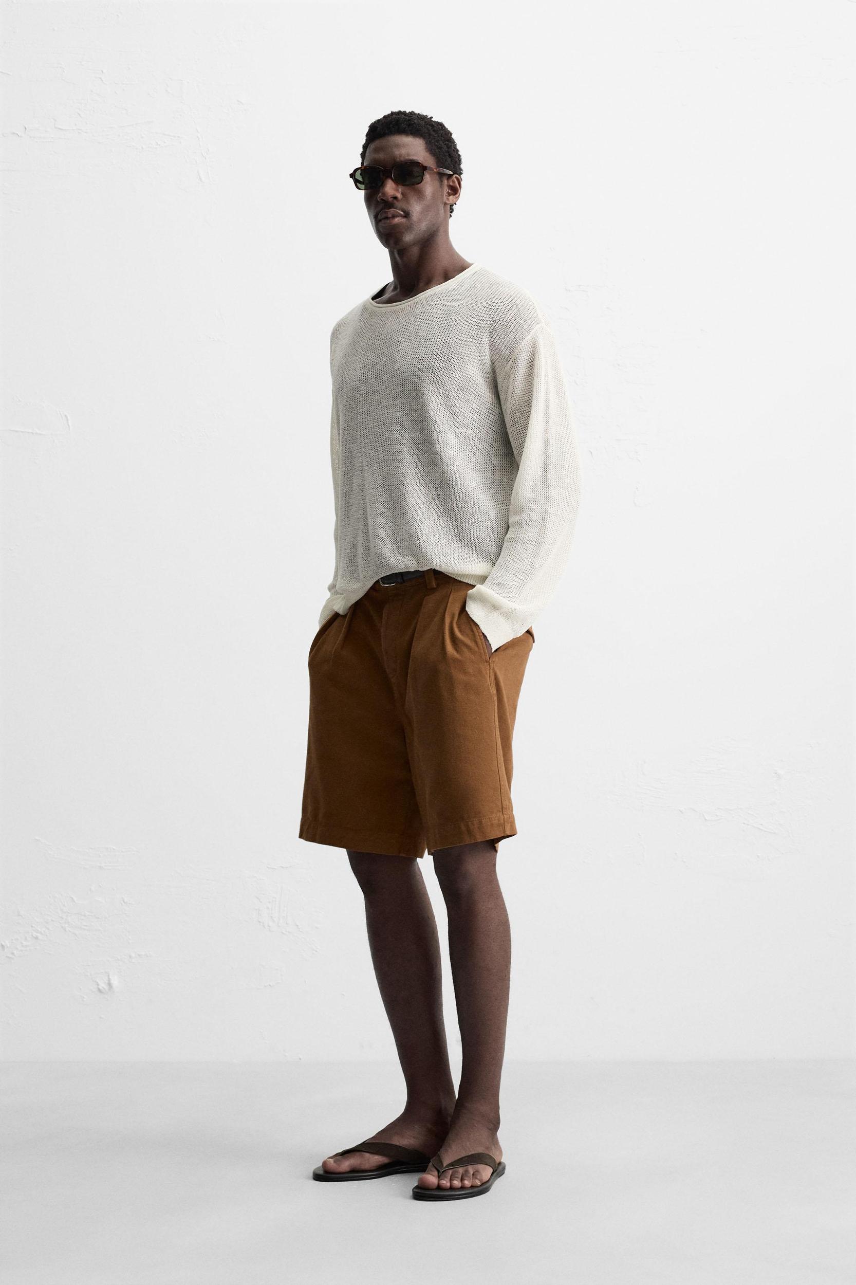 RELAXED FIT PLEATED BERMUDA SHORTS Product Image