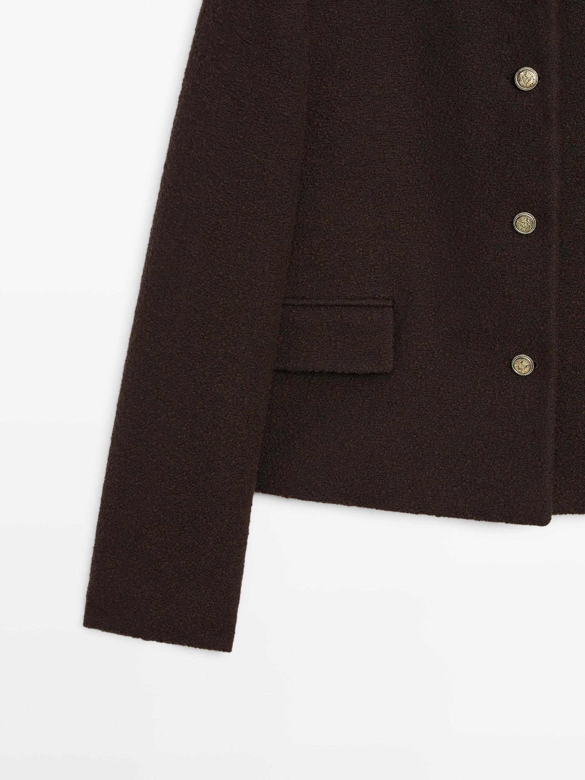 Cropped jacket with buttons Product Image