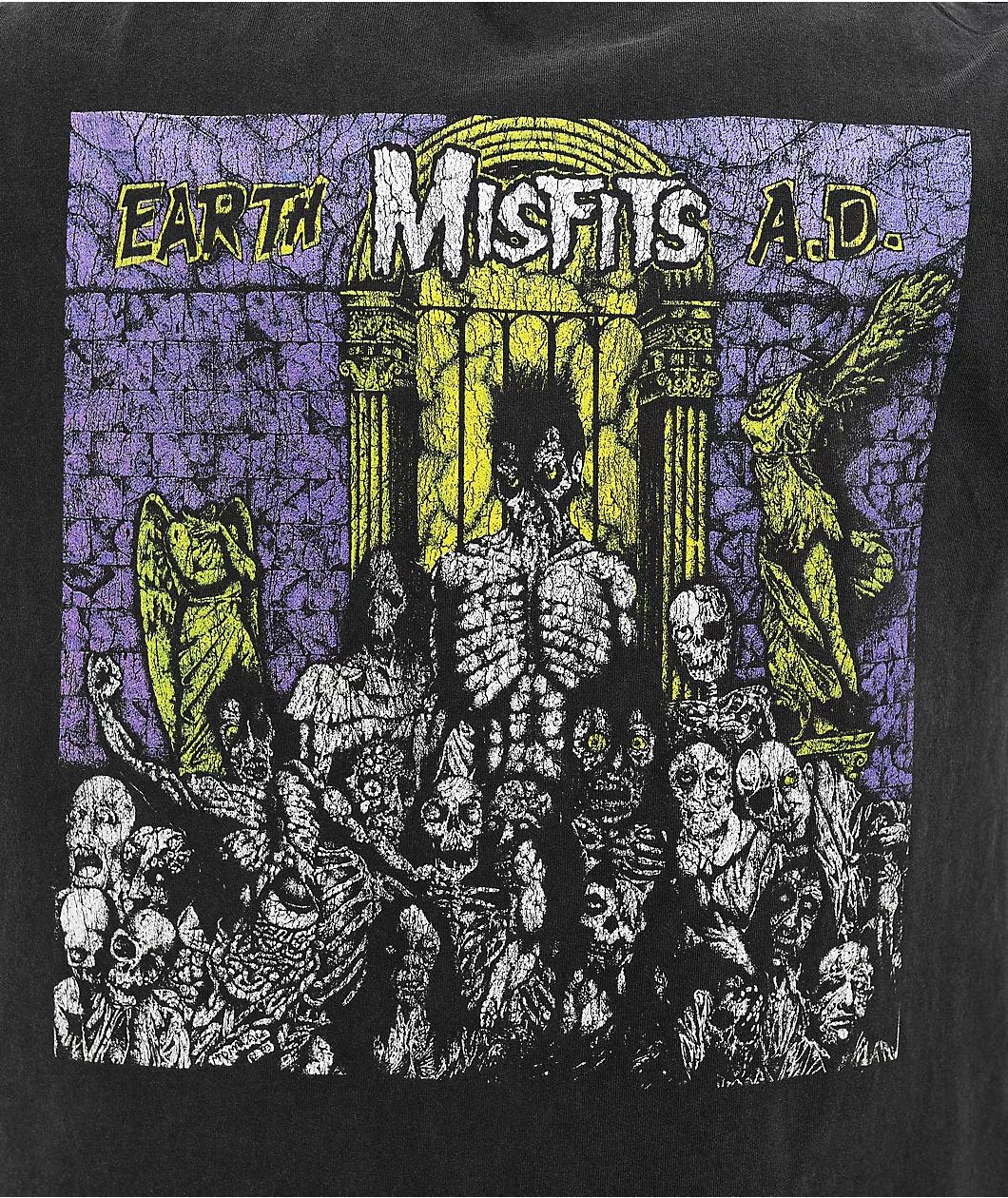 Misfits Skeleton Vintage Black T-Shirt Product Image