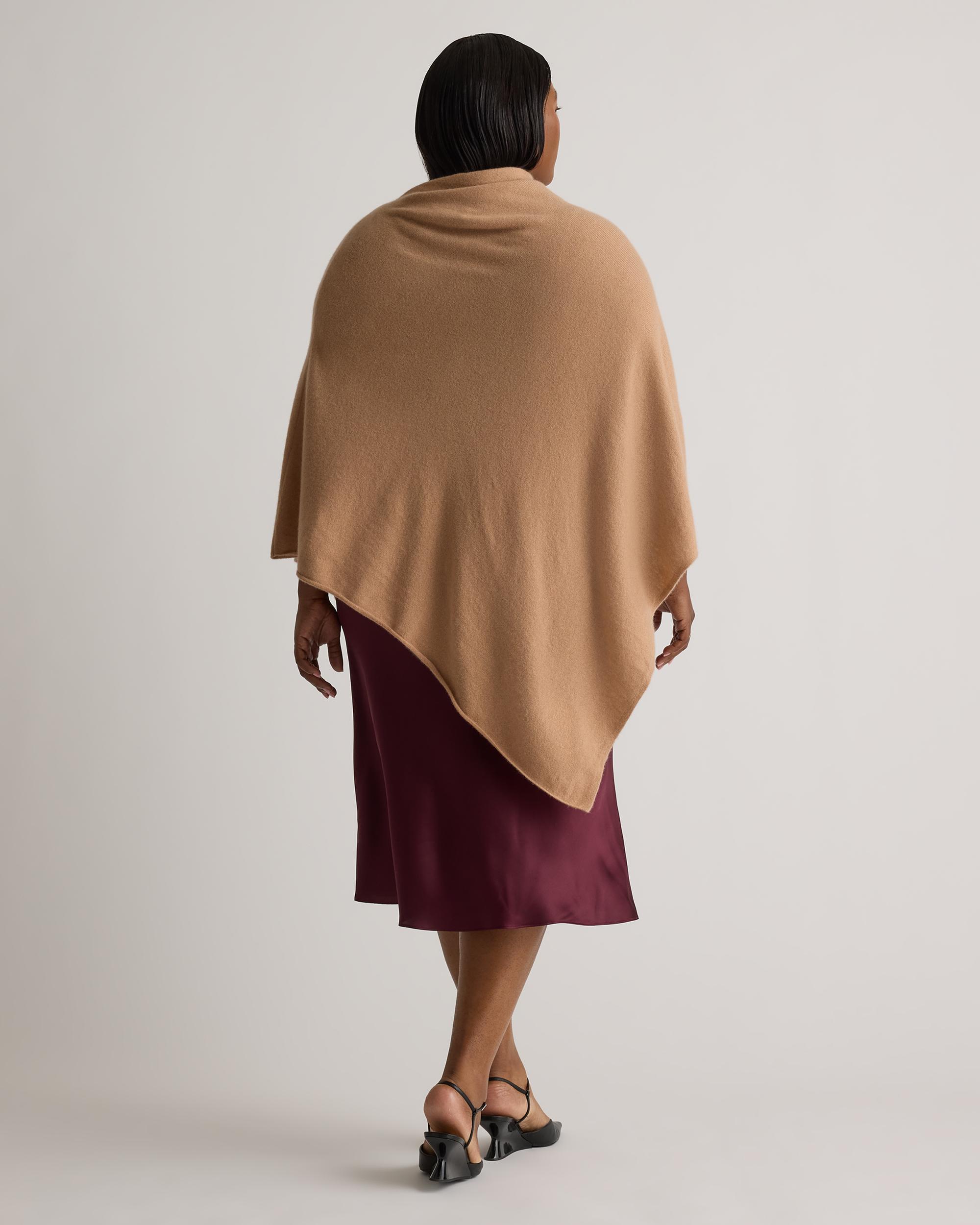 Quince | Women's Mongolian Cashmere Poncho Product Image