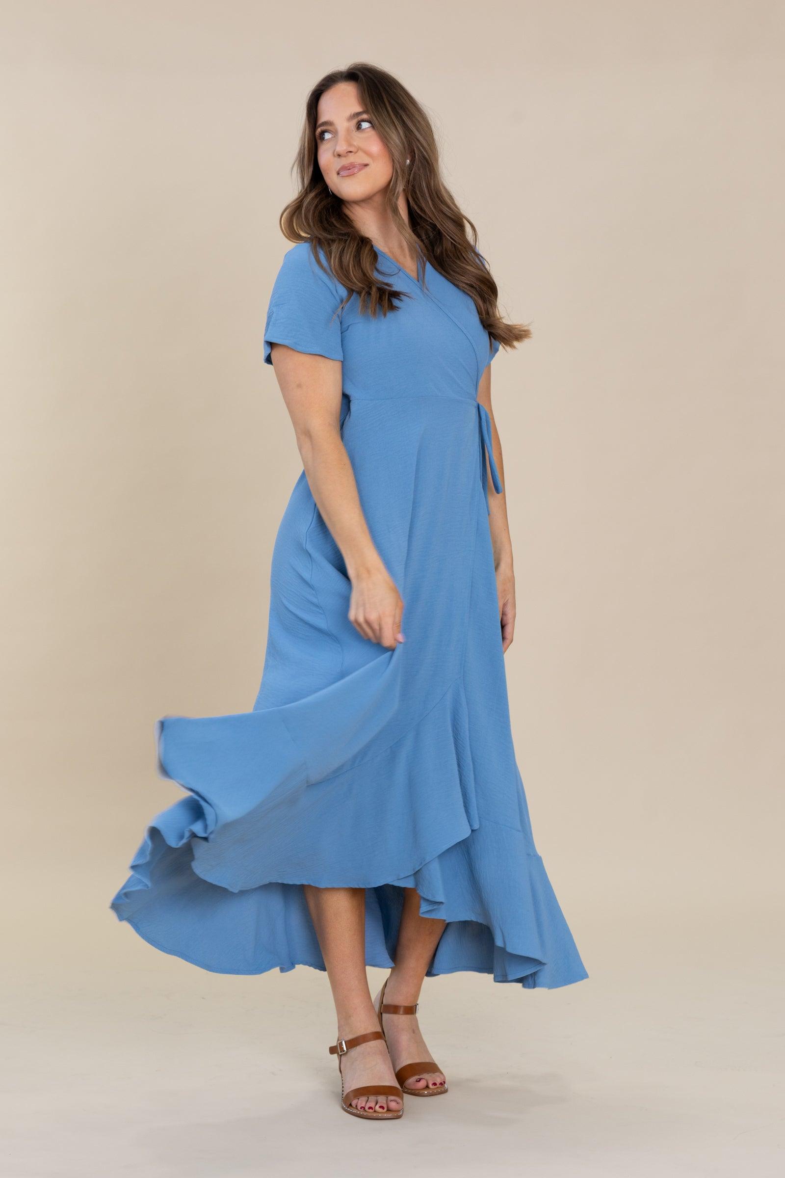 Solid Surplice Maxi Dresses With Short Sleeves Product Image