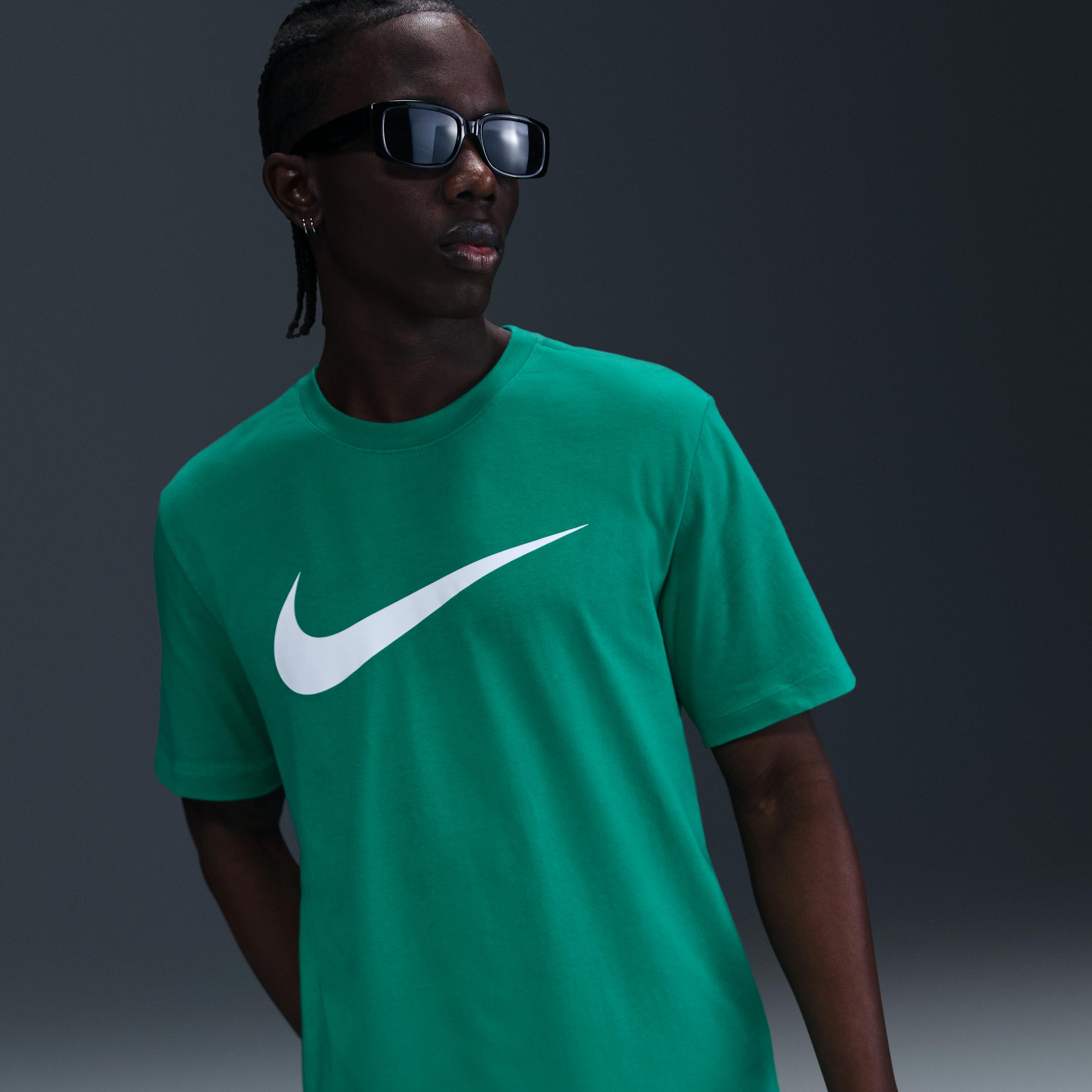 Men's Nike Sportswear Swoosh T-Shirt Product Image