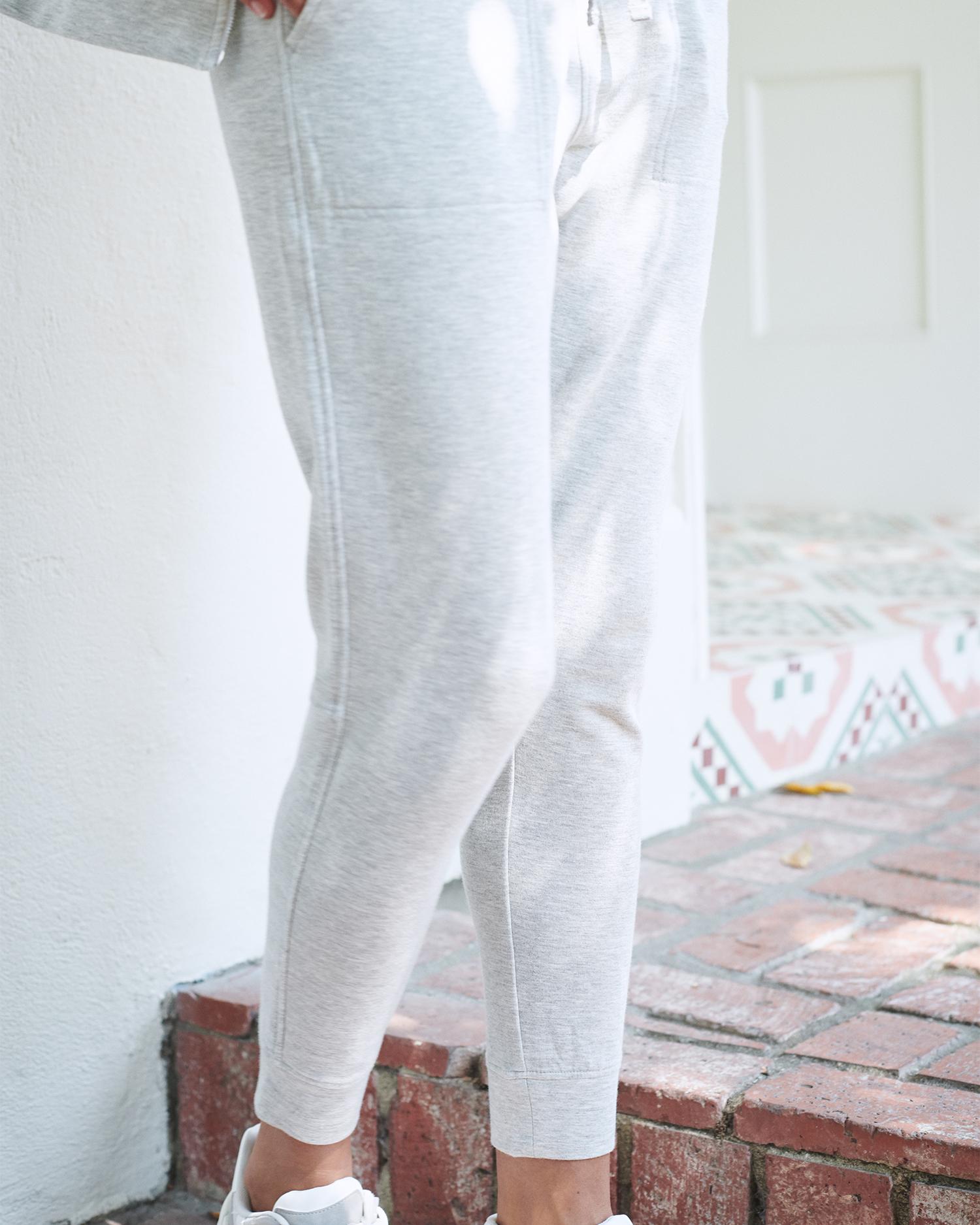 Quince | Women's Fleece Sweatpants Supersoft Fleece Lounge Pants, Lenzing Modal Product Image