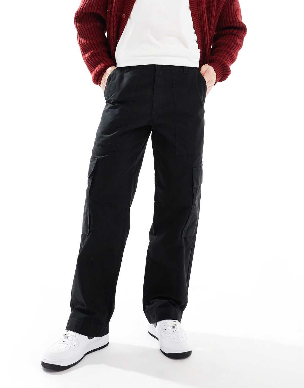 Jack & Jones loose fit workwear cargo in black Product Image