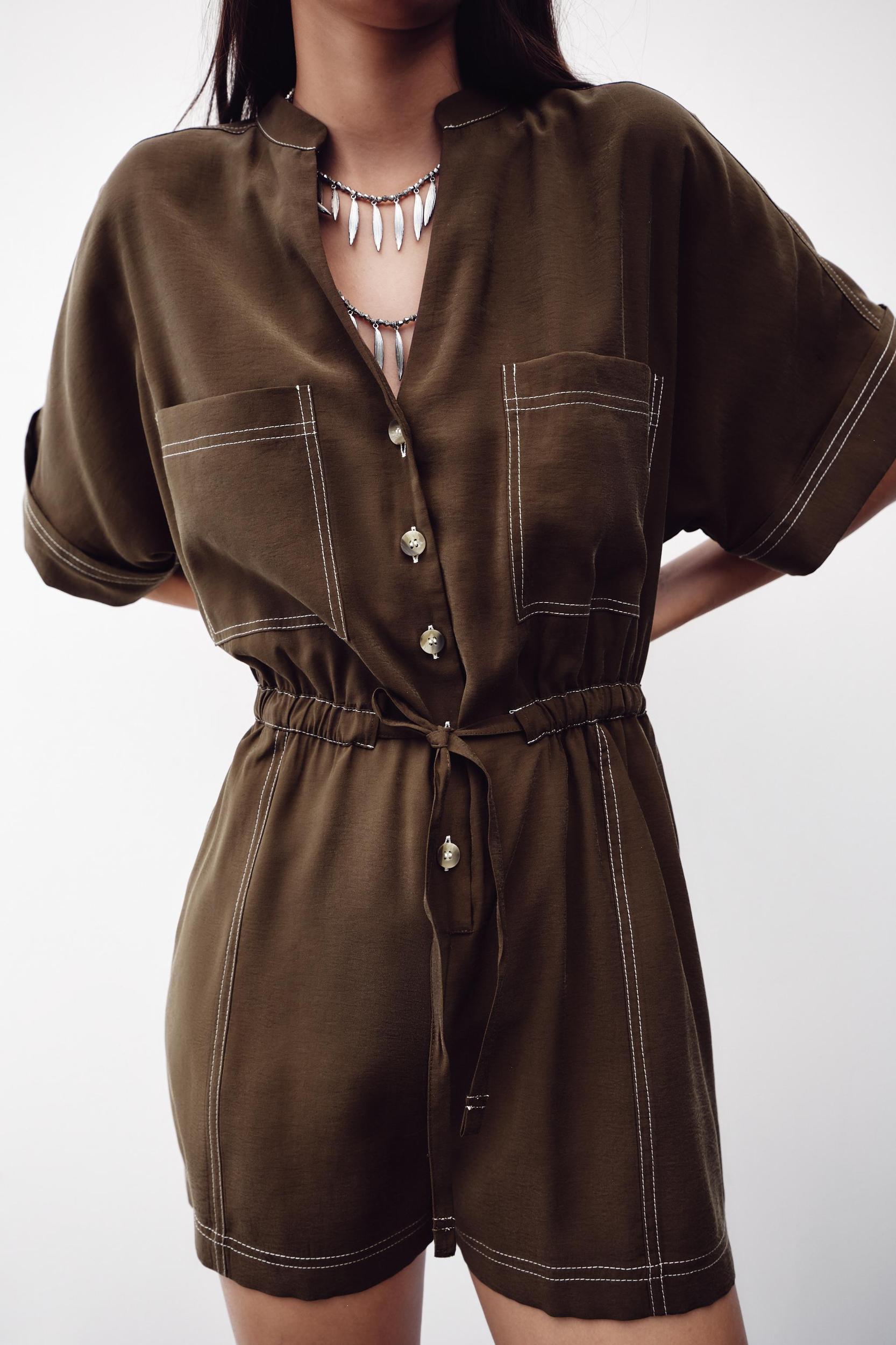 SHORT JUMPSUIT WITH TOPSTITCHING Product Image