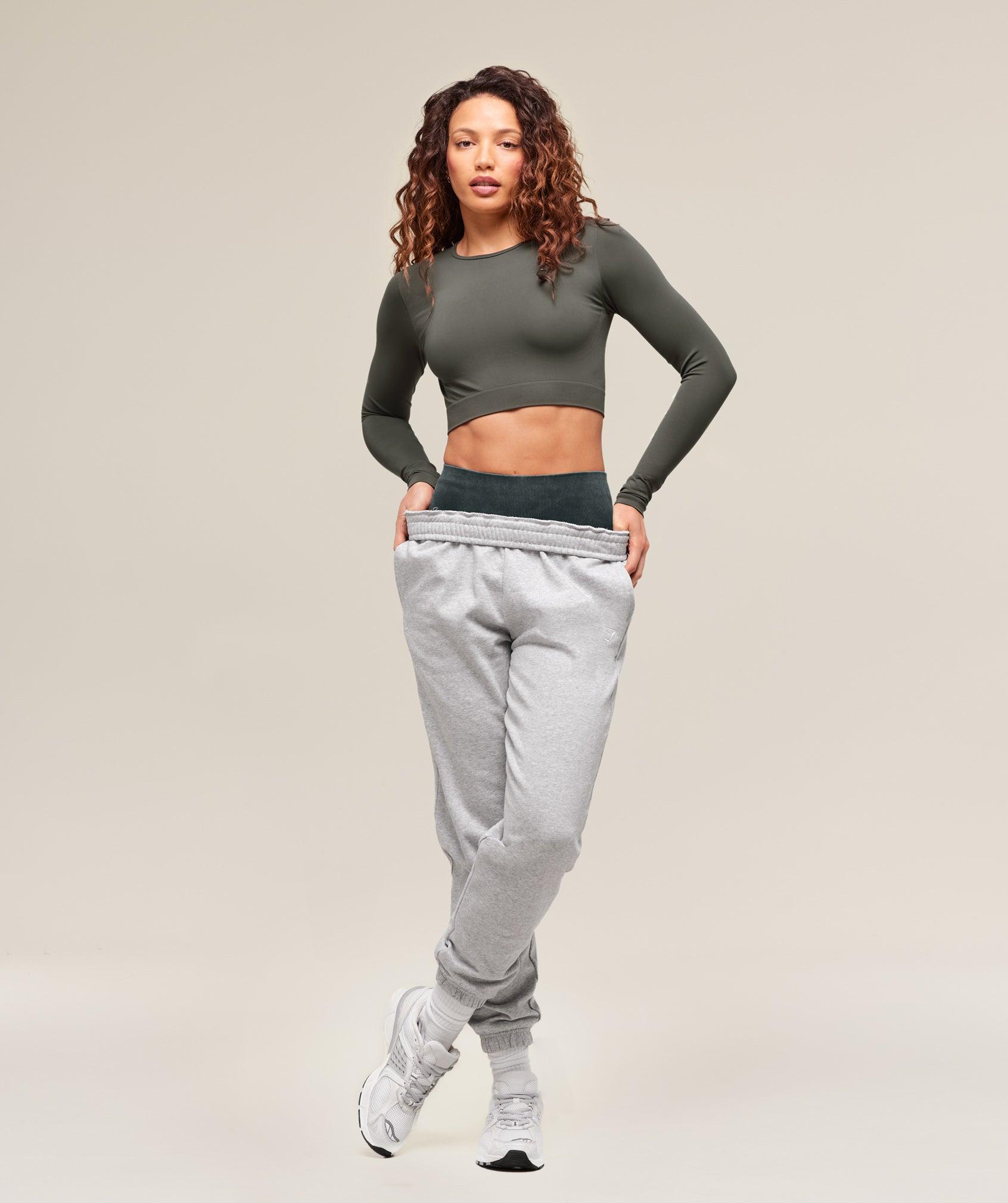 Gymshark Everyday Seamless Long Sleeve Crop Top - Strength Green Female Product Image