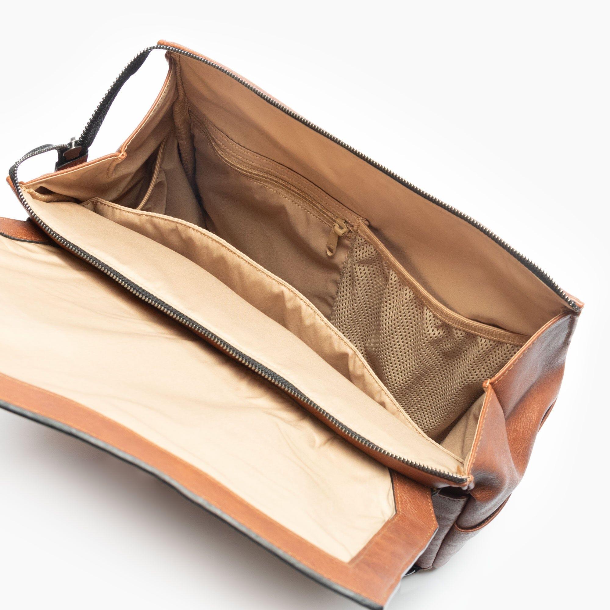 Amber Cambridge Messenger Bag Male Product Image