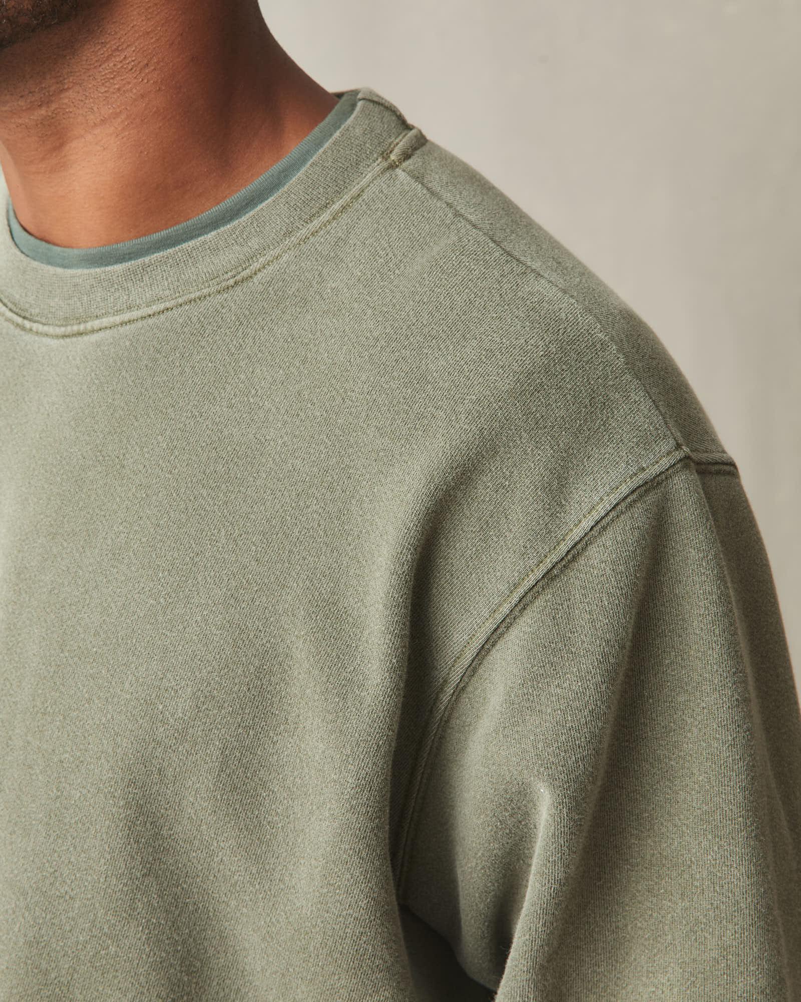 Men's Vintage Washed Relaxed French Terry Crew - Olive Male Product Image