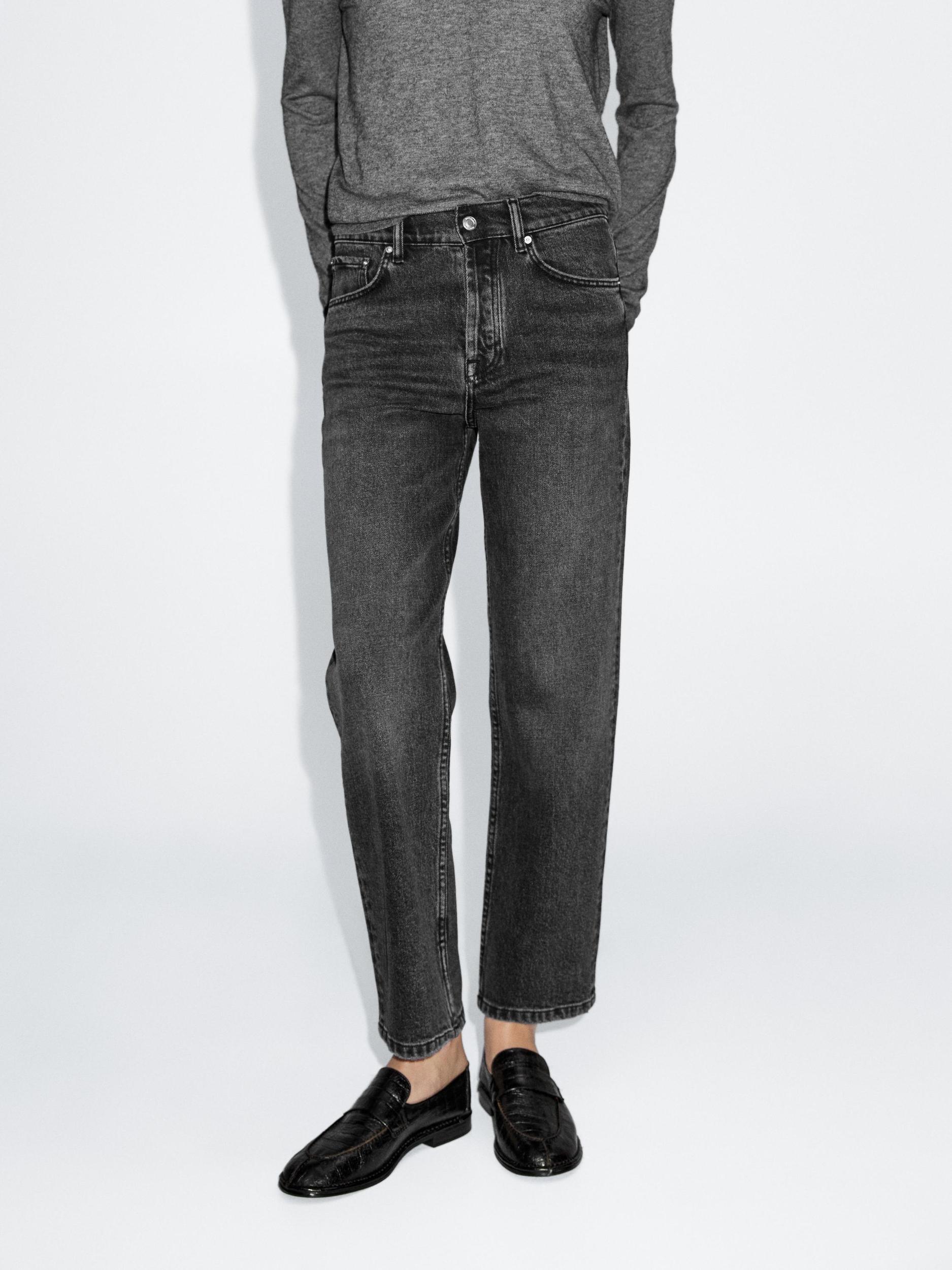 Straight-leg high-waist jeans Product Image