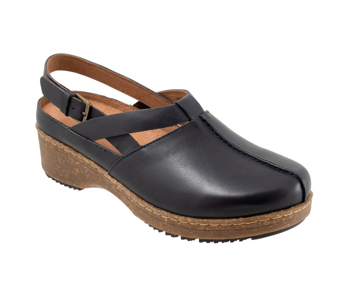 Women's Softwalk Arica Clogs Product Image