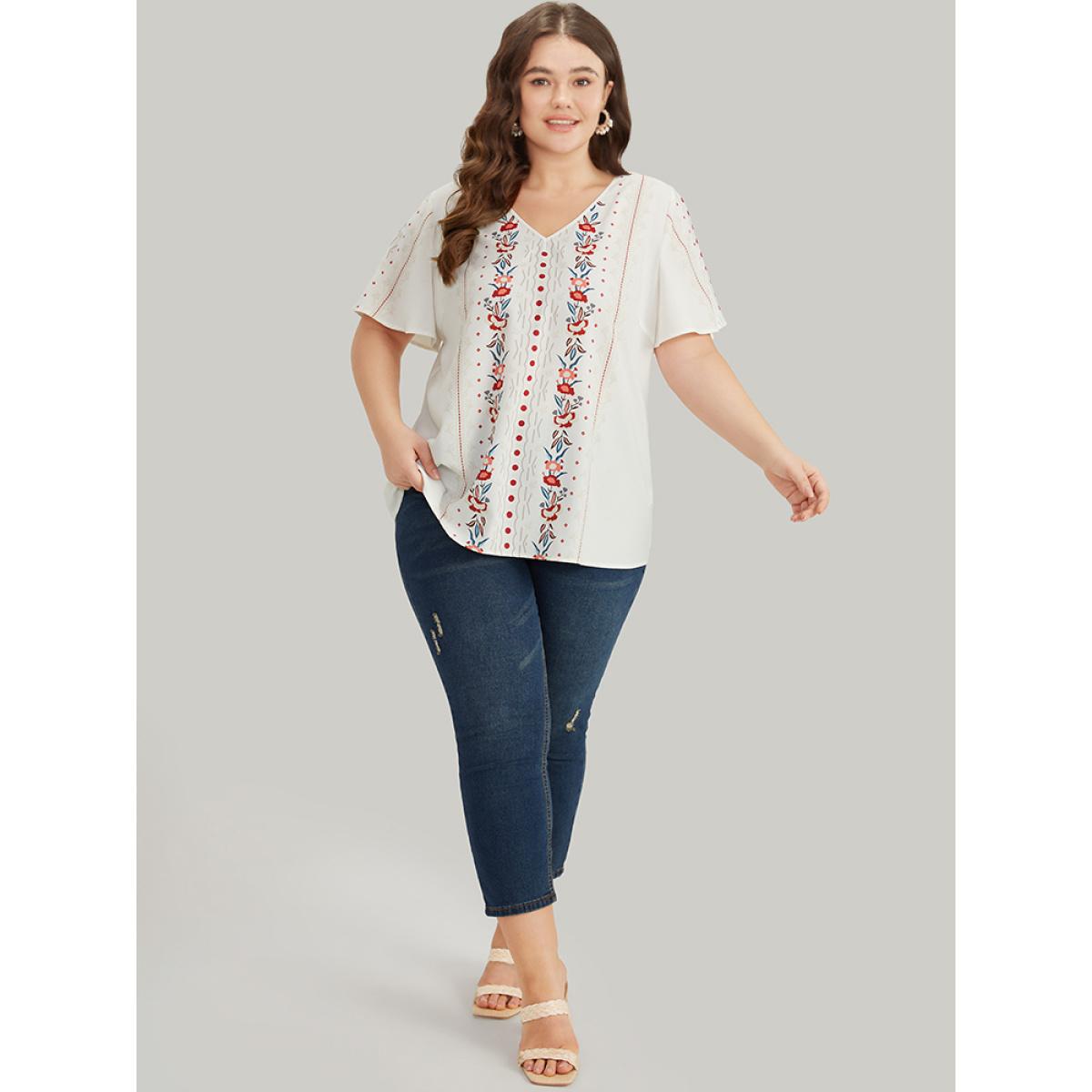 Plus Size White Bandana Print V Neck Flutter Sleeve Blouse Women Vacation Short sleeve V-neck Dailywear Blouses BloomChic 18-20/2X Product Image