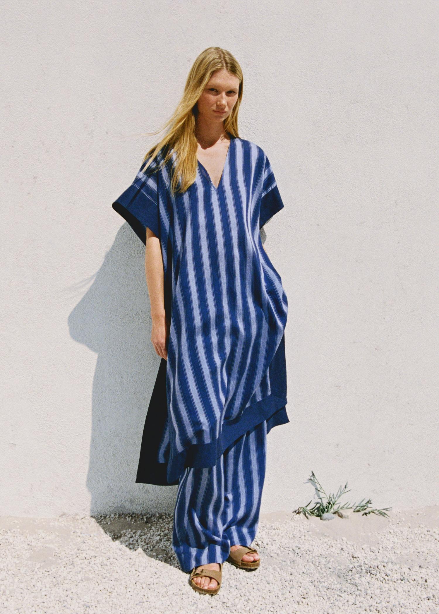 Lyocell two-tone caftan with woven stripe - Women | MANGO USA Product Image