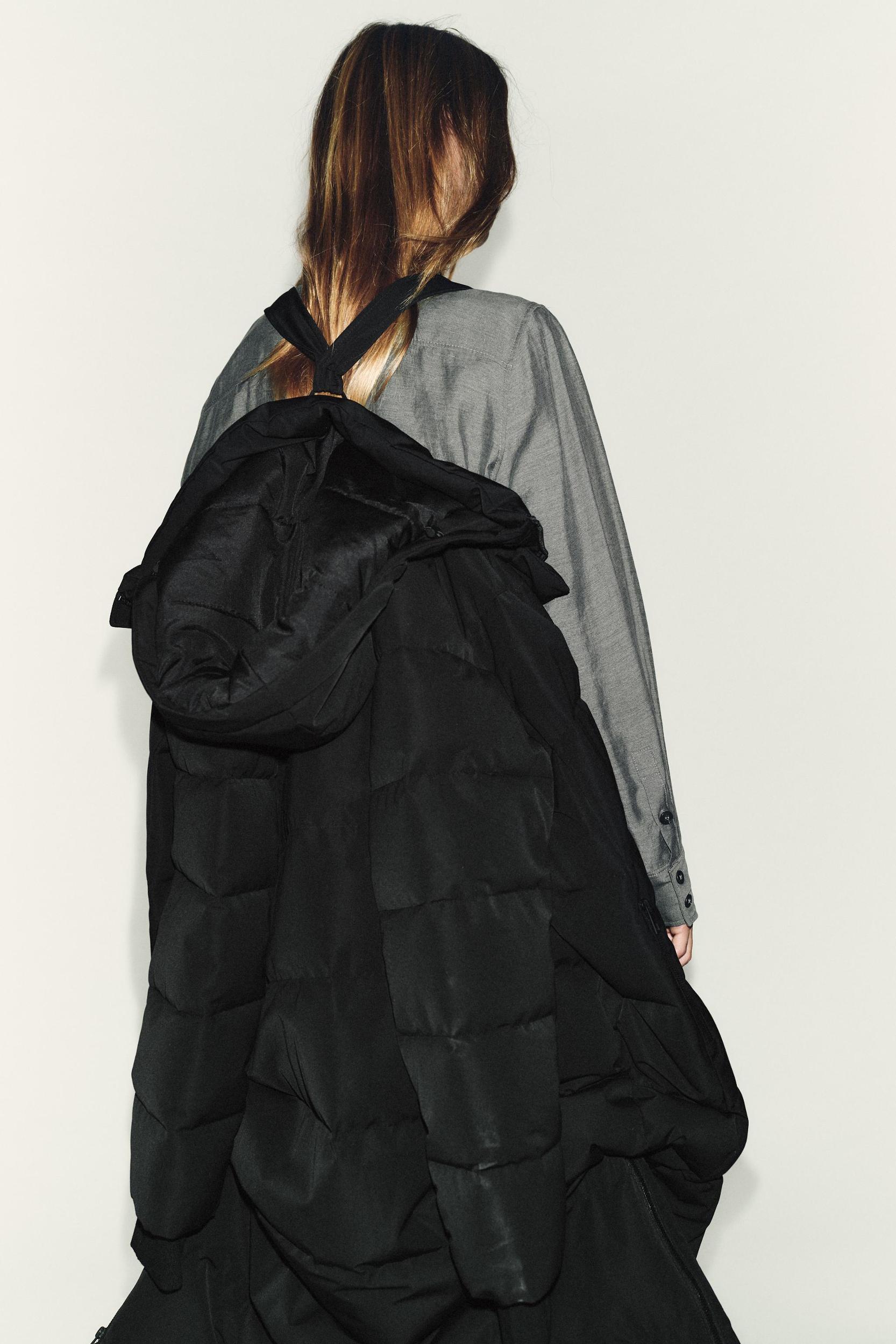 WATER REPELLENT WINDPROOF 60% DOWN 40% FEATHER HOODED PARKA Product Image
