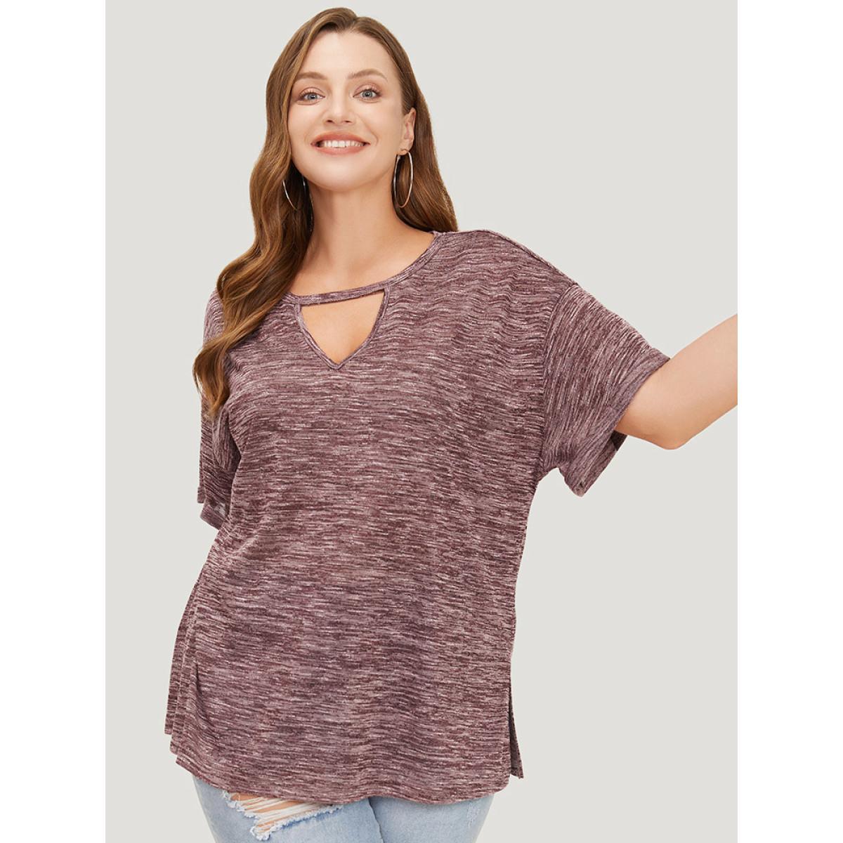 Plus Size Plain Keyhole Split Hem Heather T-shirt Burgundy Women Casual Heather Plain Keyhole Cut-Out Dailywear T-shirts BloomChic 14-16/1X Product Image