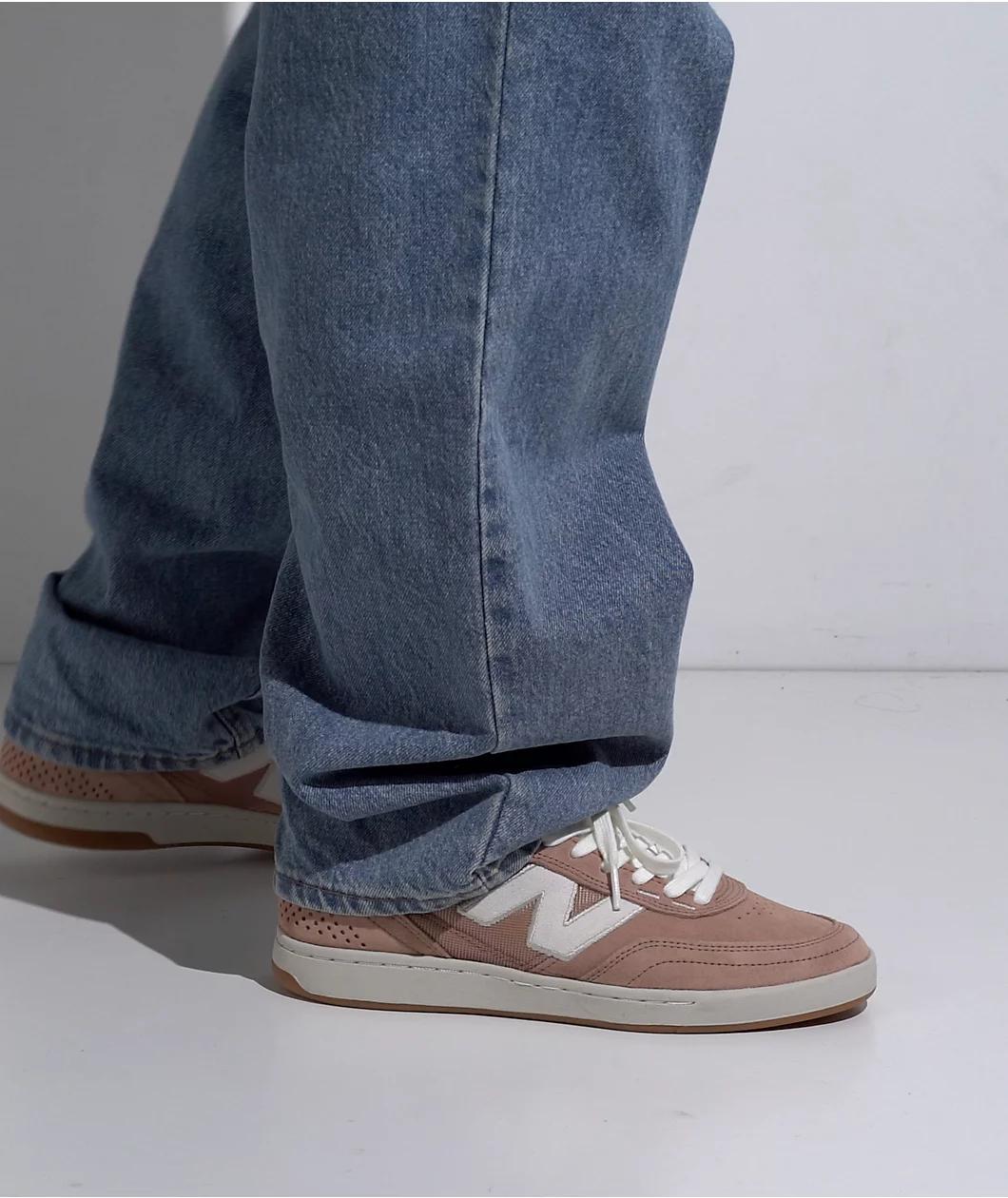 New Balance Numeric 440 V2 Rose & White Skate Shoes Product Image