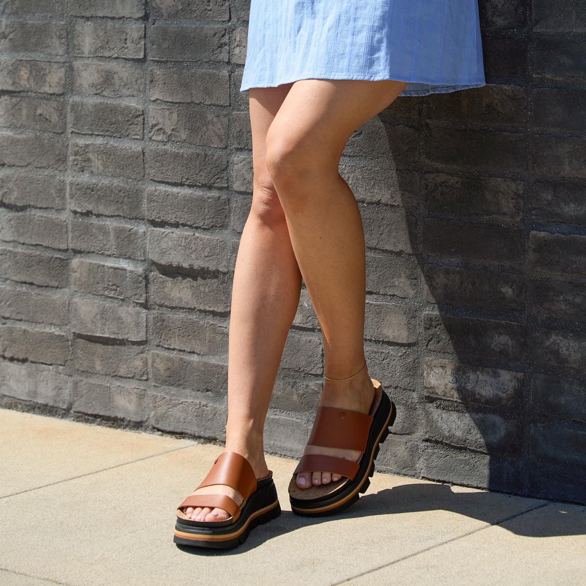 Vista Luxe Siaa Female Product Image