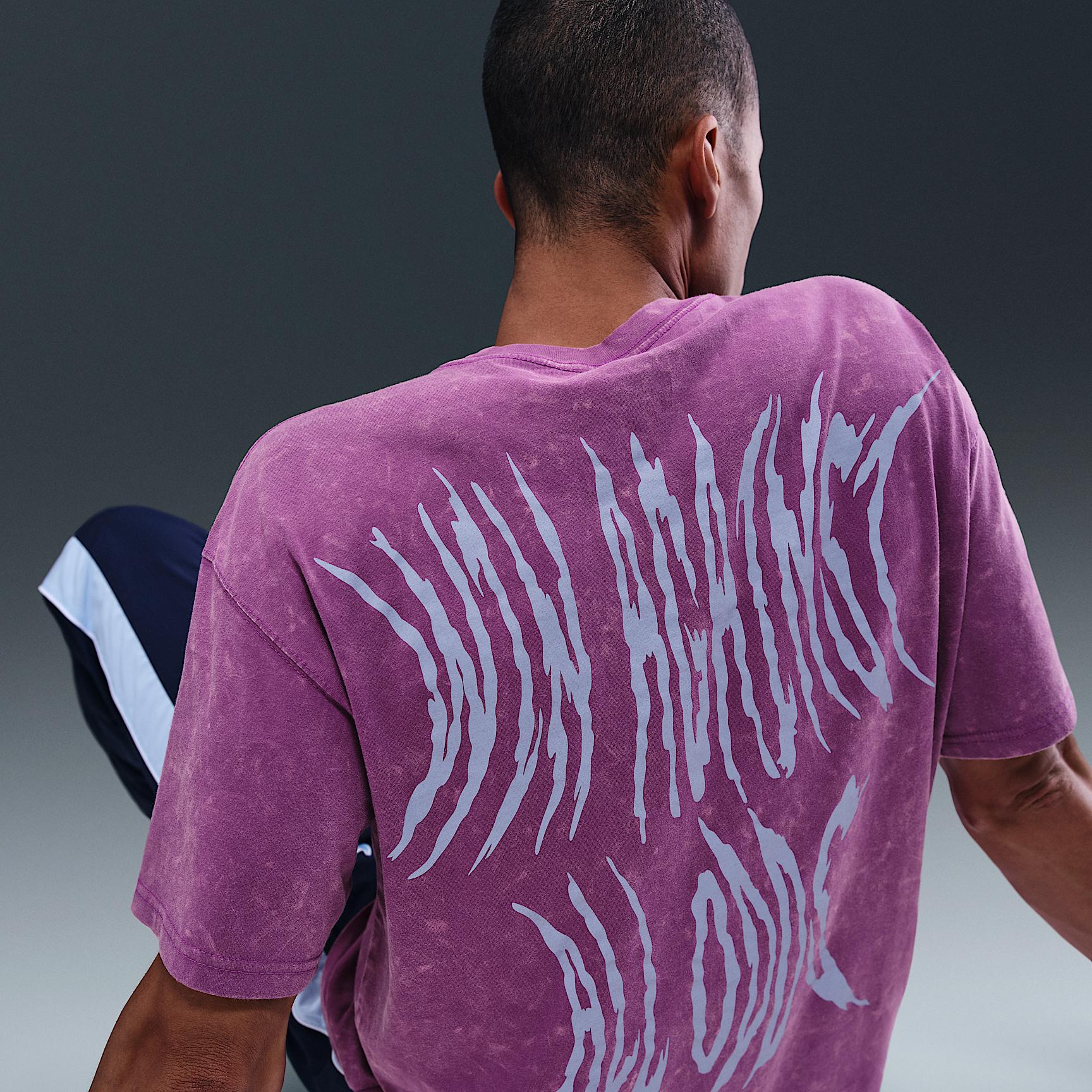 Nike Mens Max90 T-Shirt | HV1675-551 Product Image
