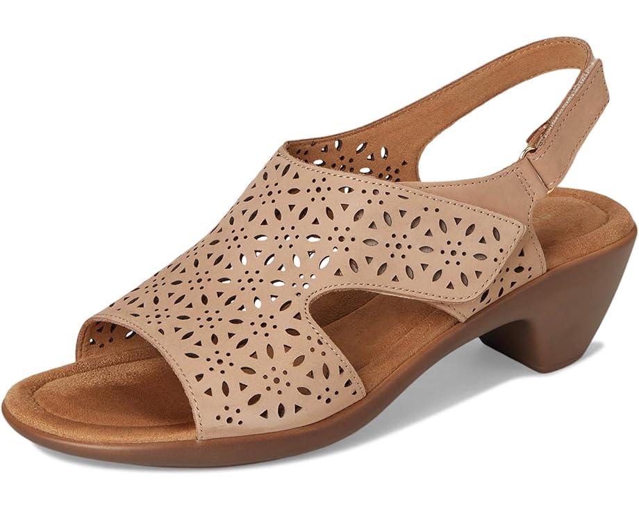 Women's Easy Spirit Calix Product Image