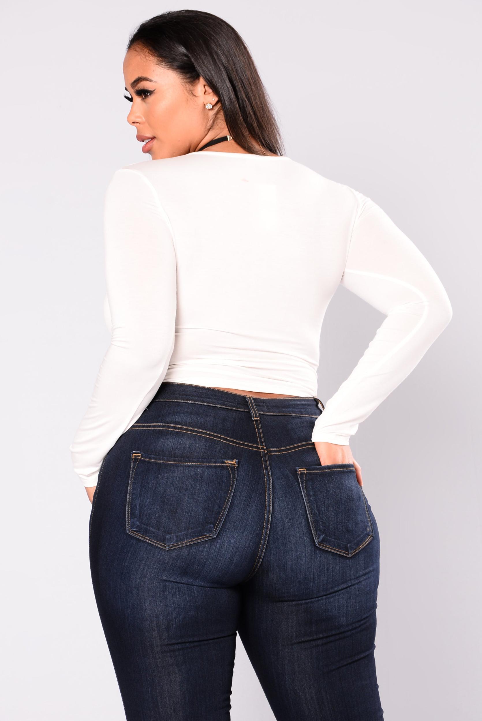 Londyn Tee - Ivory Product Image