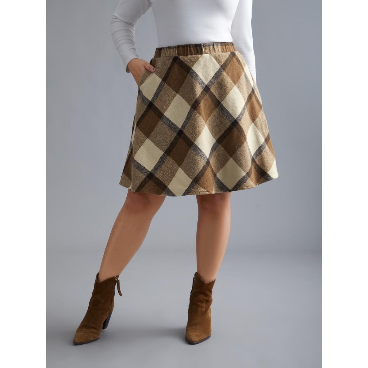 Plus Size Plaid Pattern Elastic Waist A-line Mini Skirt Women Bronze Elegant Low stretch Slanted pocket Everyday Skirts BloomChic 30/6X Product Image
