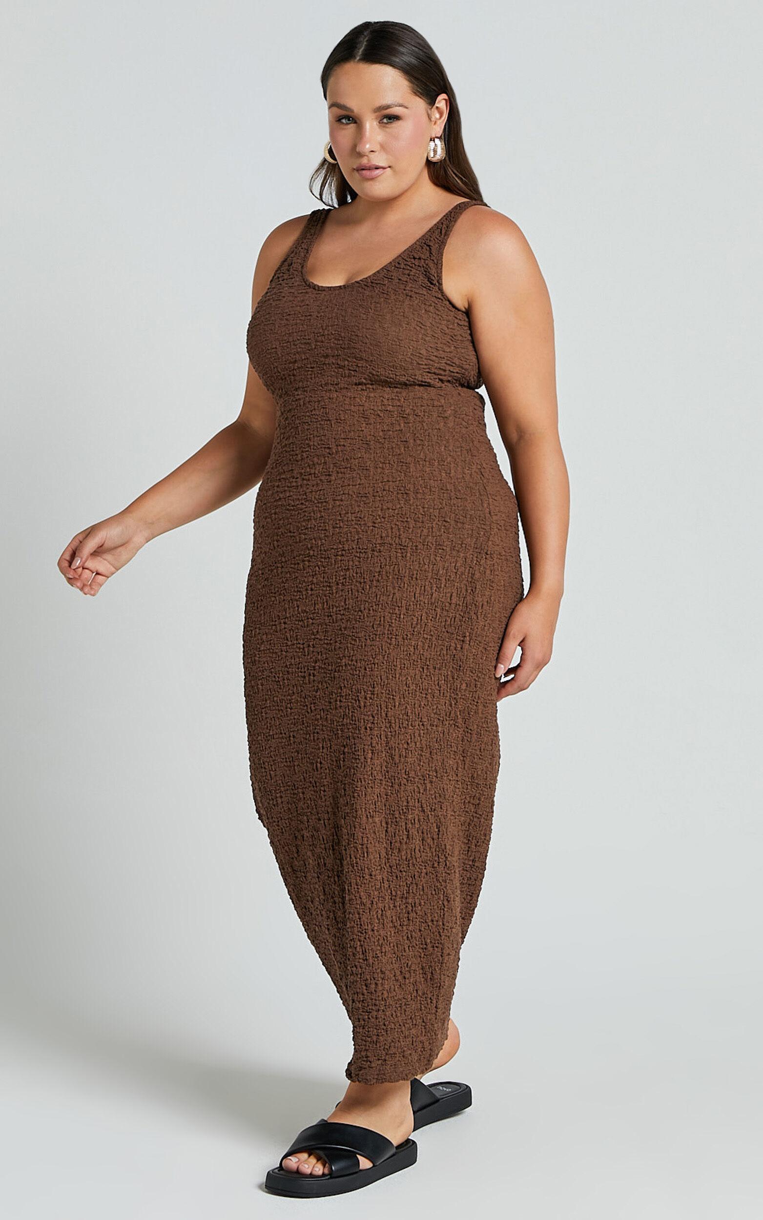 Novida Midi Dress - Textured Bodycon Dress in Chocolate Product Image