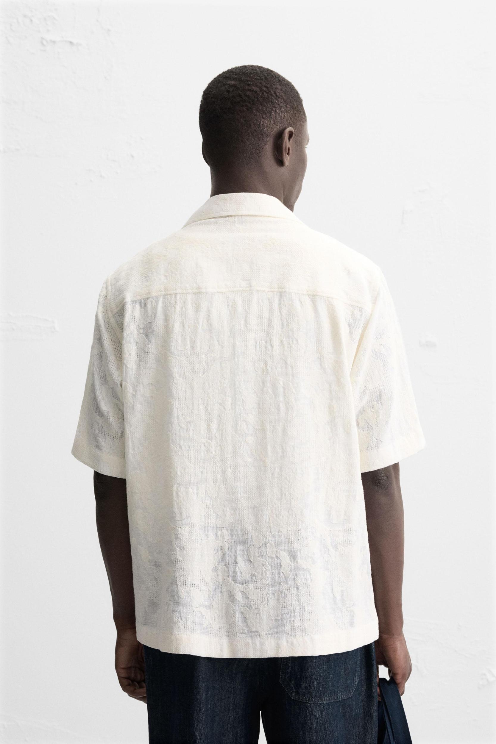 FLORAL JACQUARD SHIRT Product Image