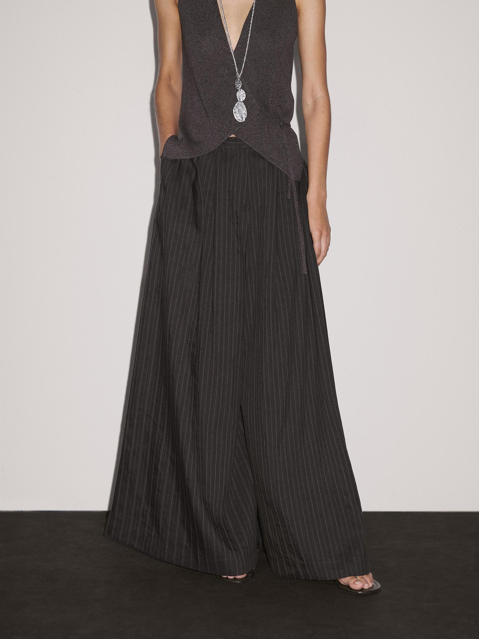 Wide-leg trousers with triple dart detail Product Image