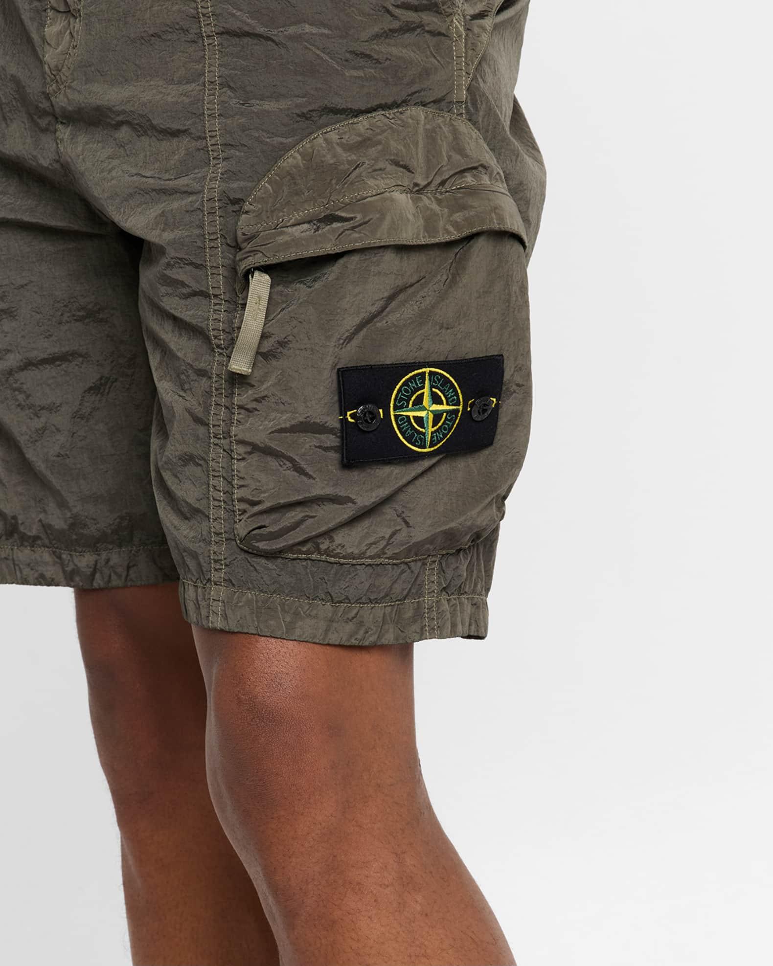 Men's Nylon Metal Shorts Product Image