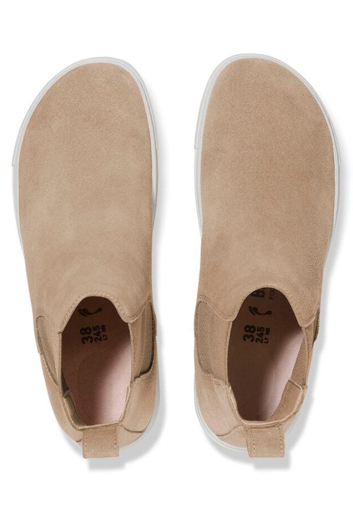 Bend Chelsea Narrow Width in Taupe Product Image