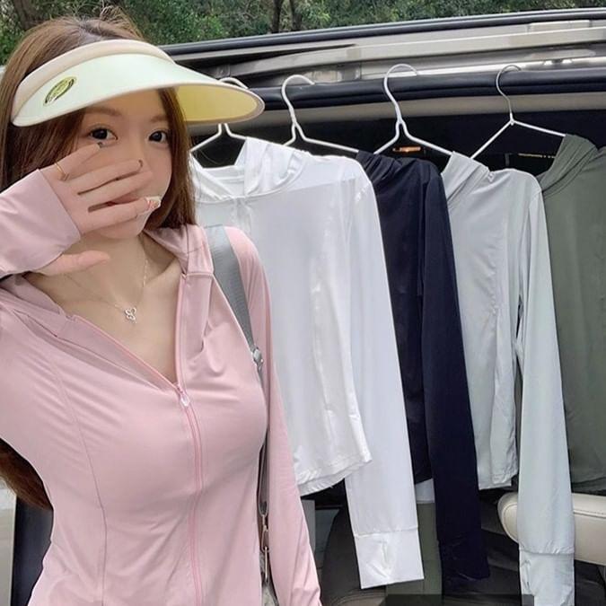 Anti-UV Sunscreen Sun Protection Hooded Zip-Up Plain Slim Fit Jacket Product Image