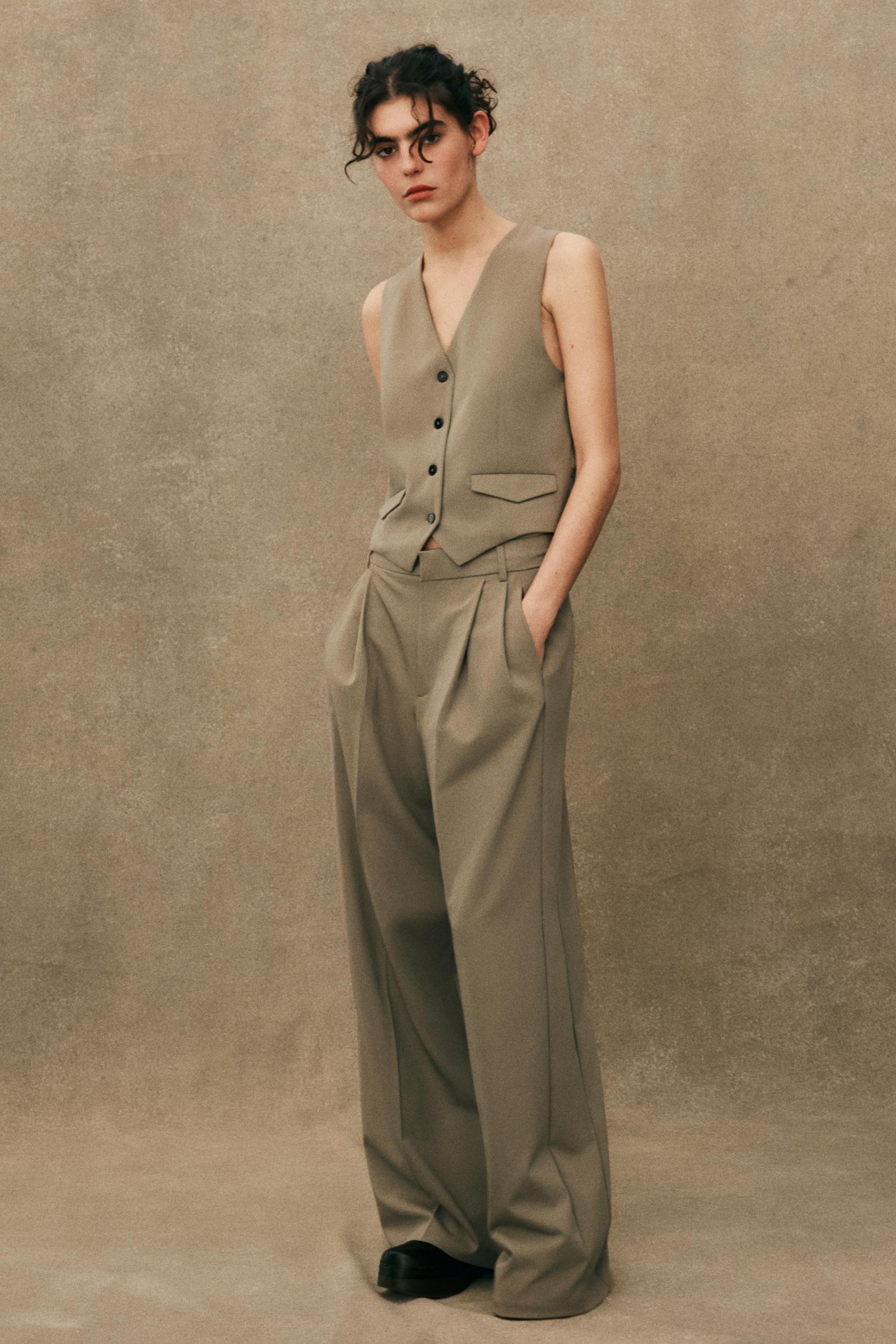 DOUBLE PLEAT PANTS Product Image
