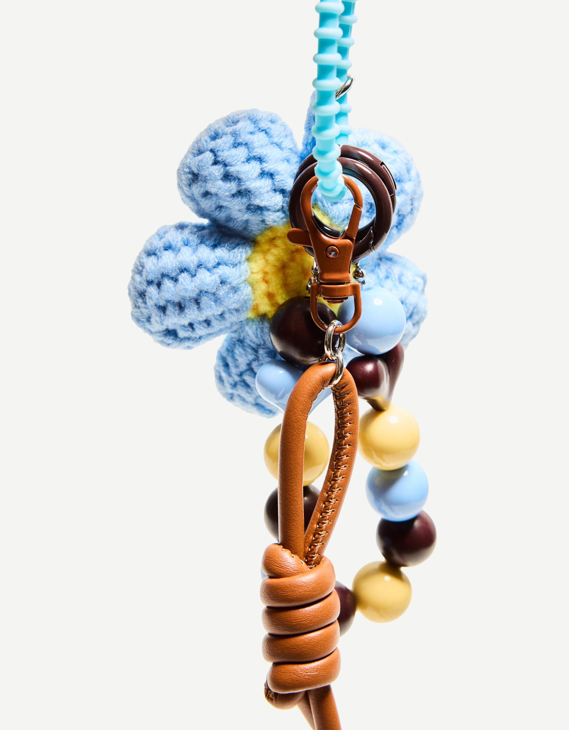 Crochet flower keyring Product Image