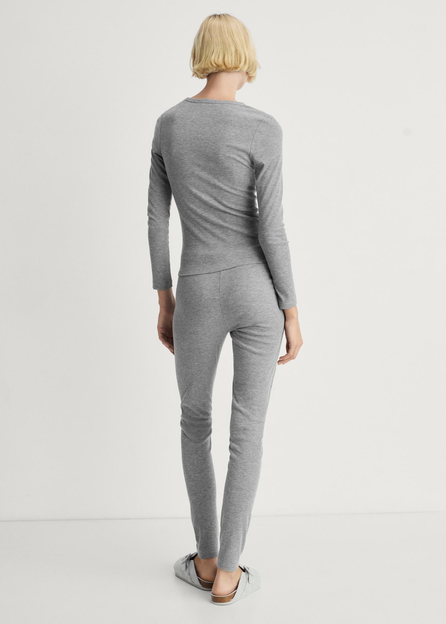 Rib-knit round-neck t-shirt - Women | MANGO USA Product Image