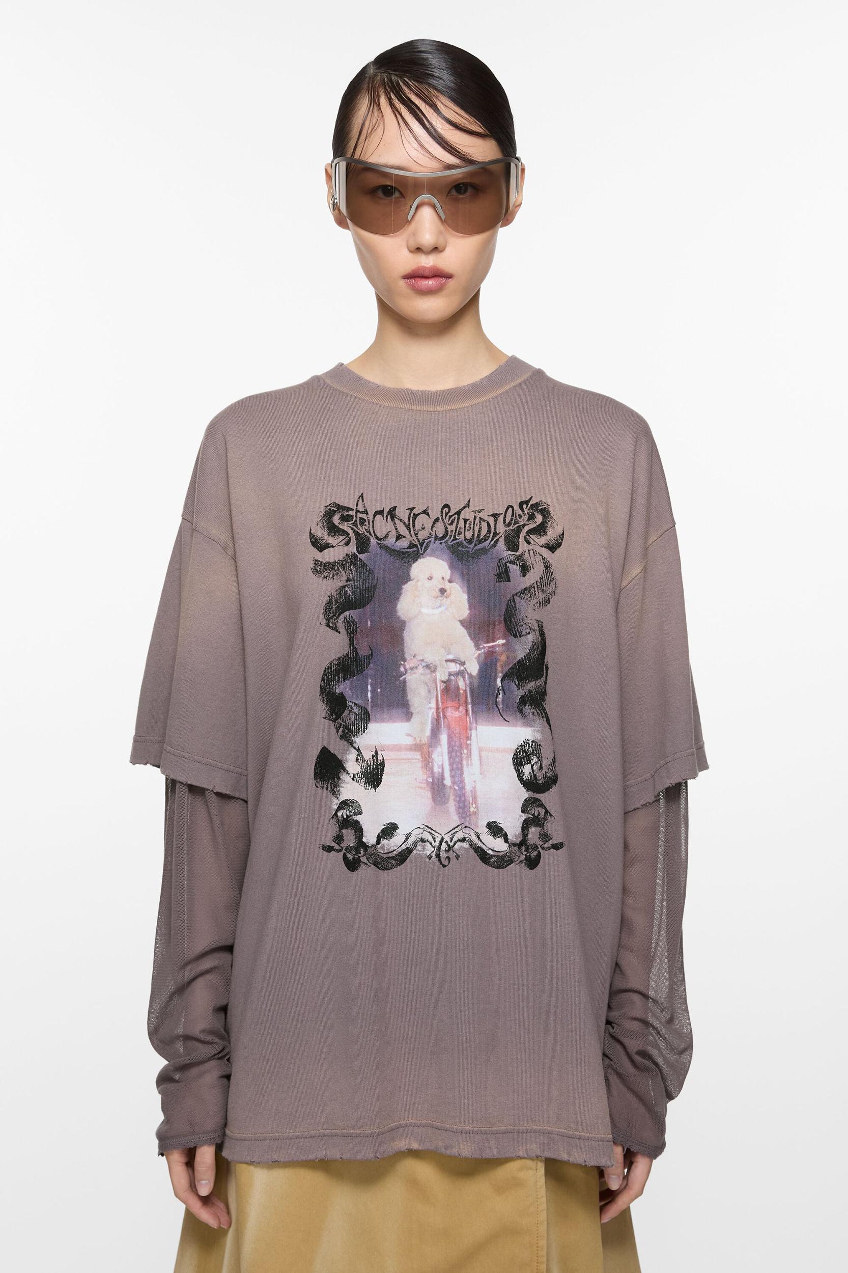 Layered print t-shirt Product Image