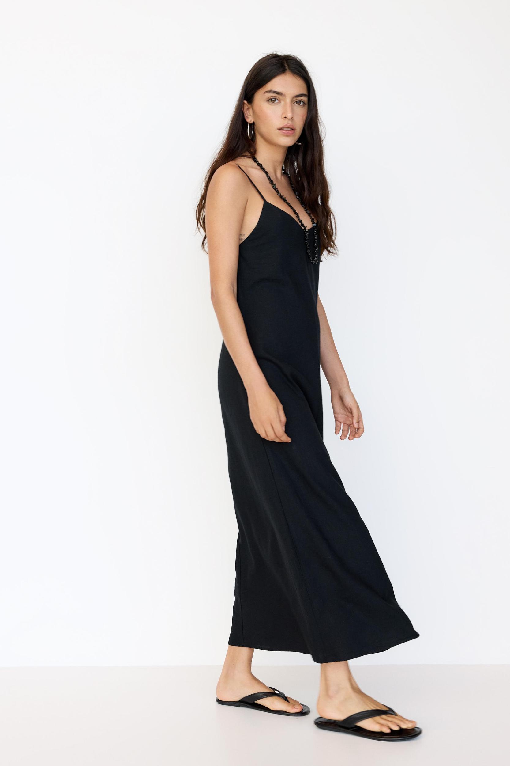 Rustic midi dress with straps Product Image