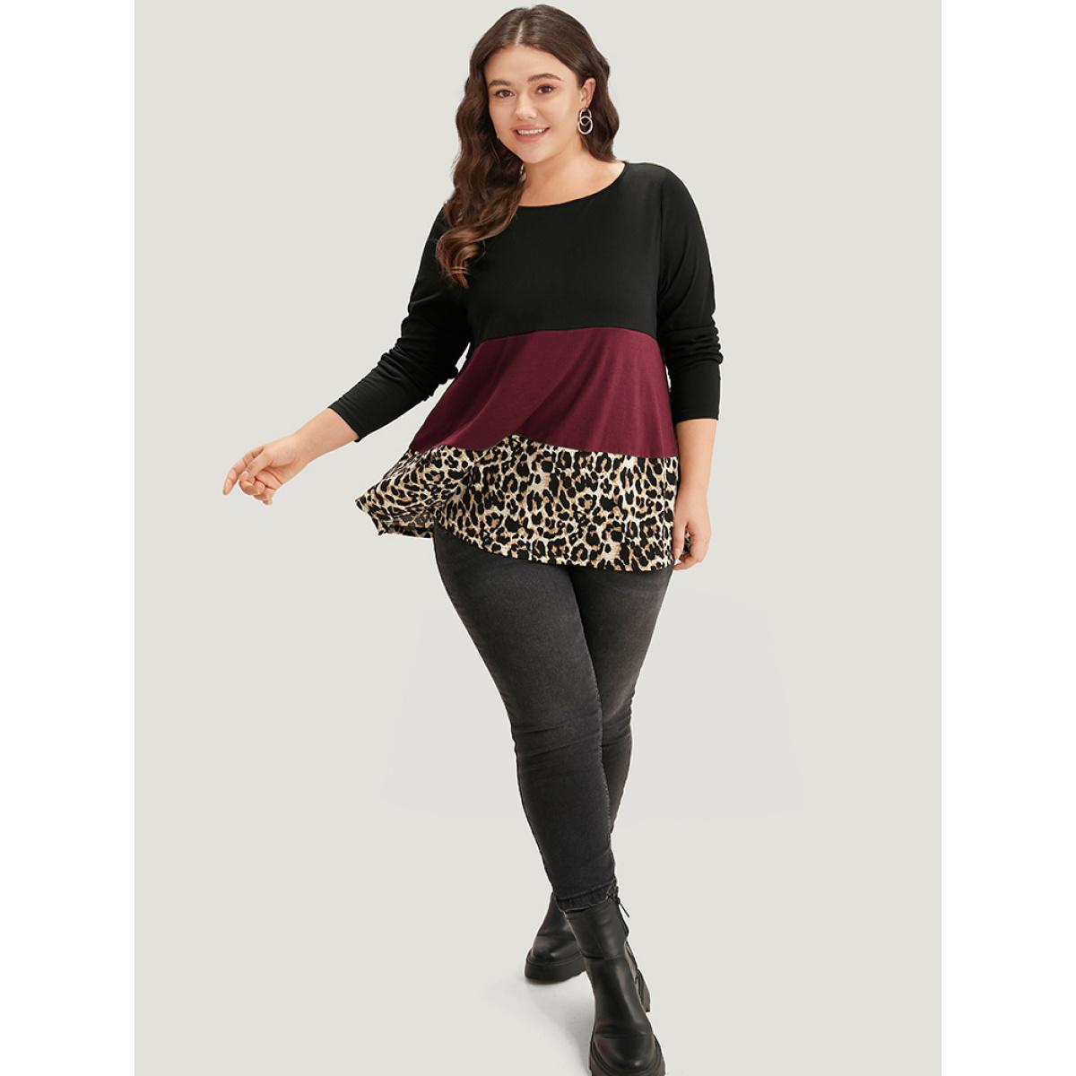 Plus Size Colorblock Leopard Contrast Round Neck T-shirt Red Women Casual Contrast Leopard Round Neck Everyday T-shirts BloomChic 14-16/1X Product Image
